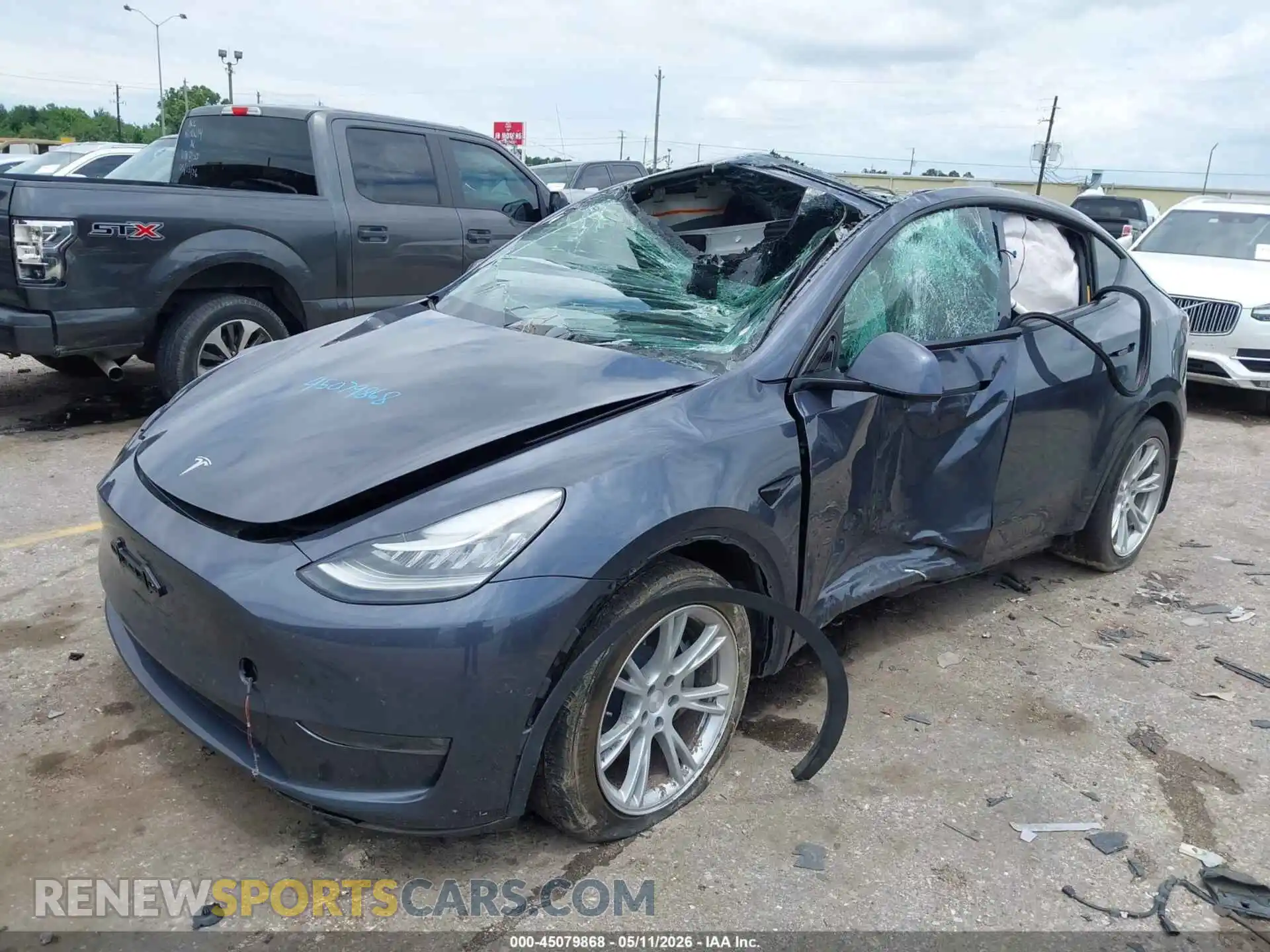 2 Photograph of a damaged car 7SAYGDEE8NF327557 TESLA MODEL Y 2022