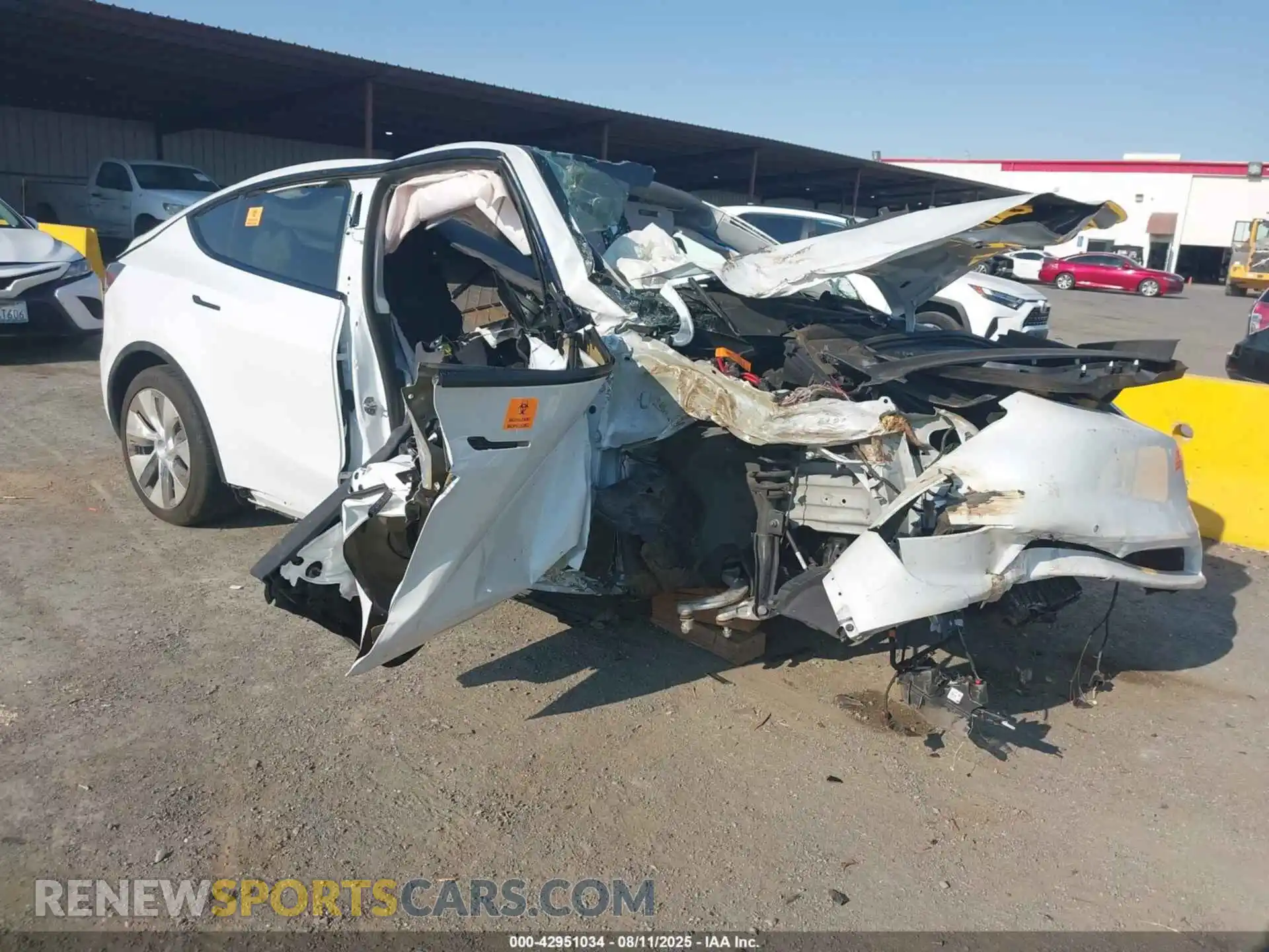 1 Photograph of a damaged car 7SAYGDEE8NF357349 TESLA MODEL Y 2022