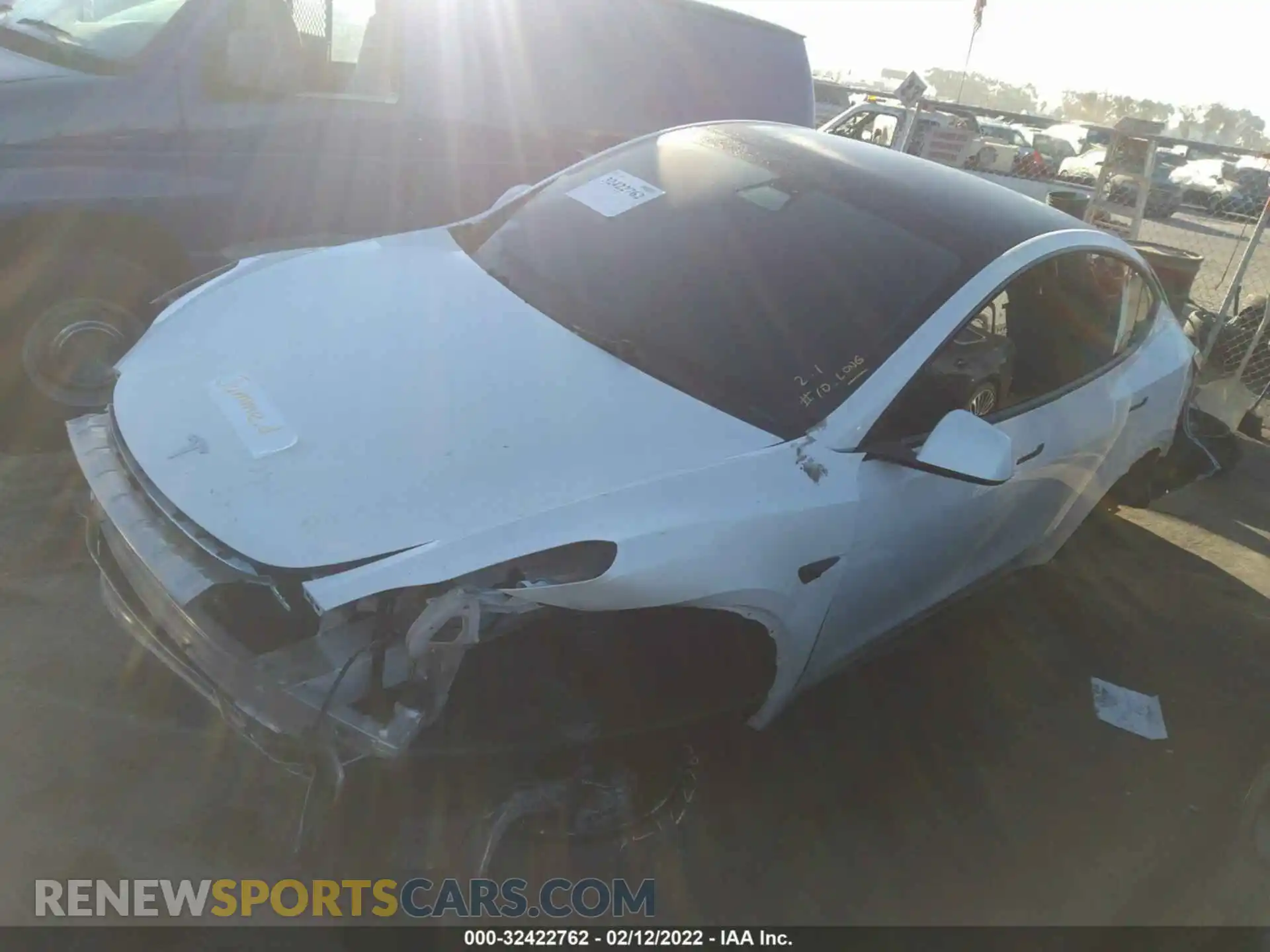 2 Photograph of a damaged car 7SAYGDEE8NF366973 TESLA MODEL Y 2022