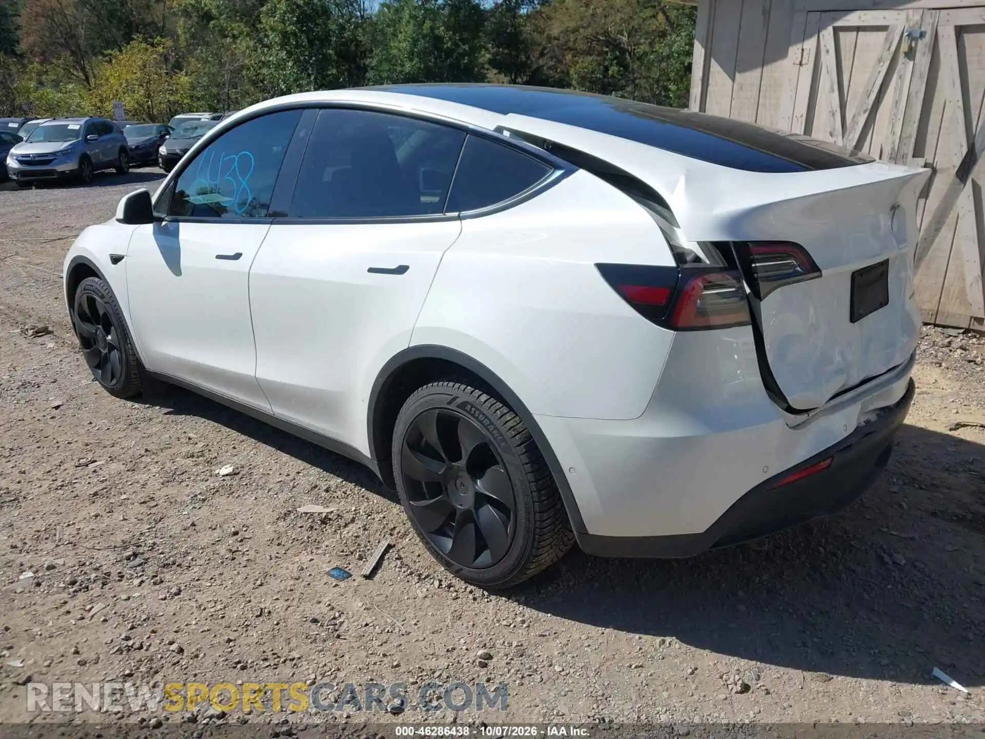 3 Photograph of a damaged car 7SAYGDEE9NA012098 TESLA MODEL Y 2022