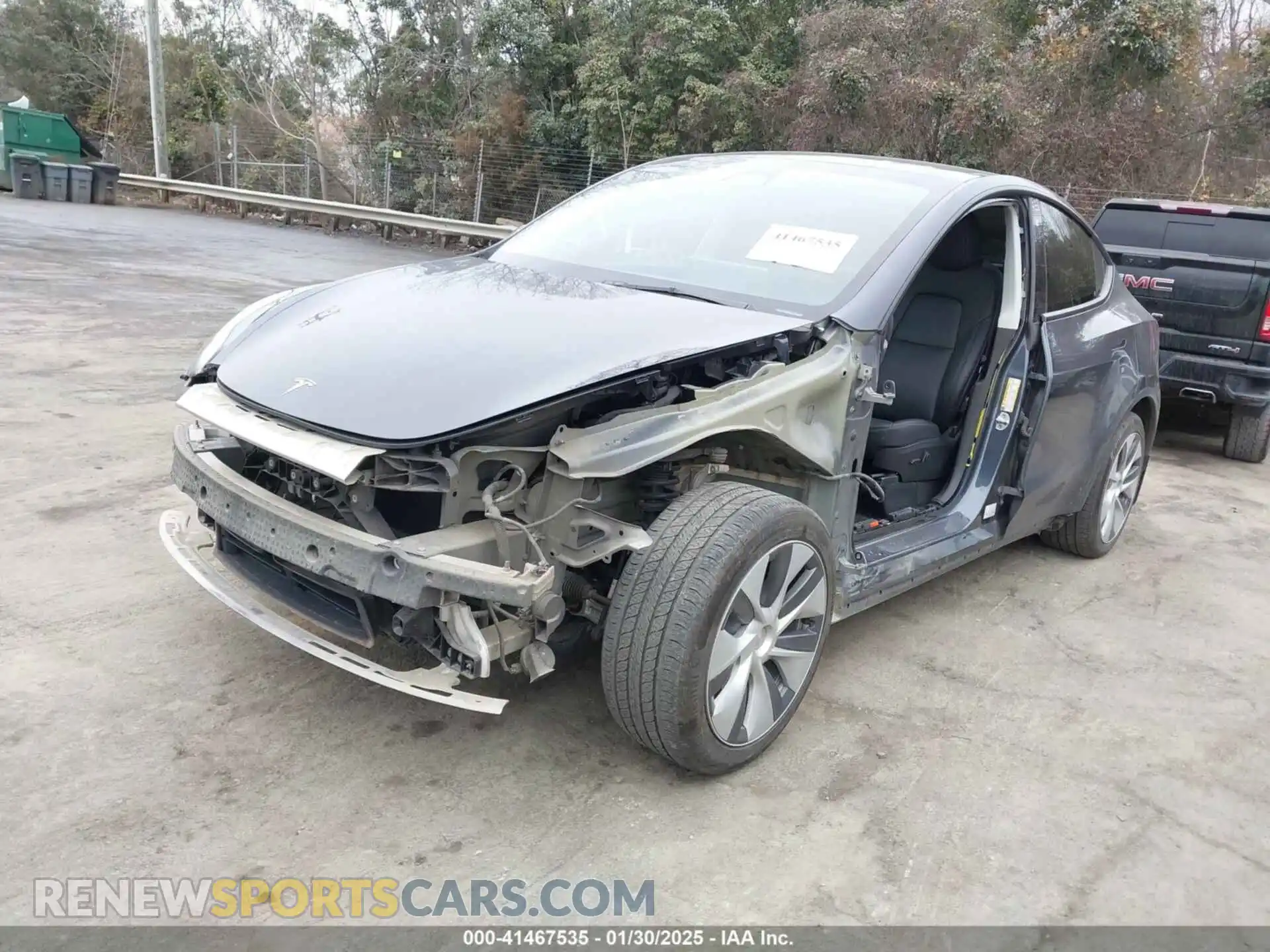 2 Photograph of a damaged car 7SAYGDEE9NA015292 TESLA MODEL Y 2022