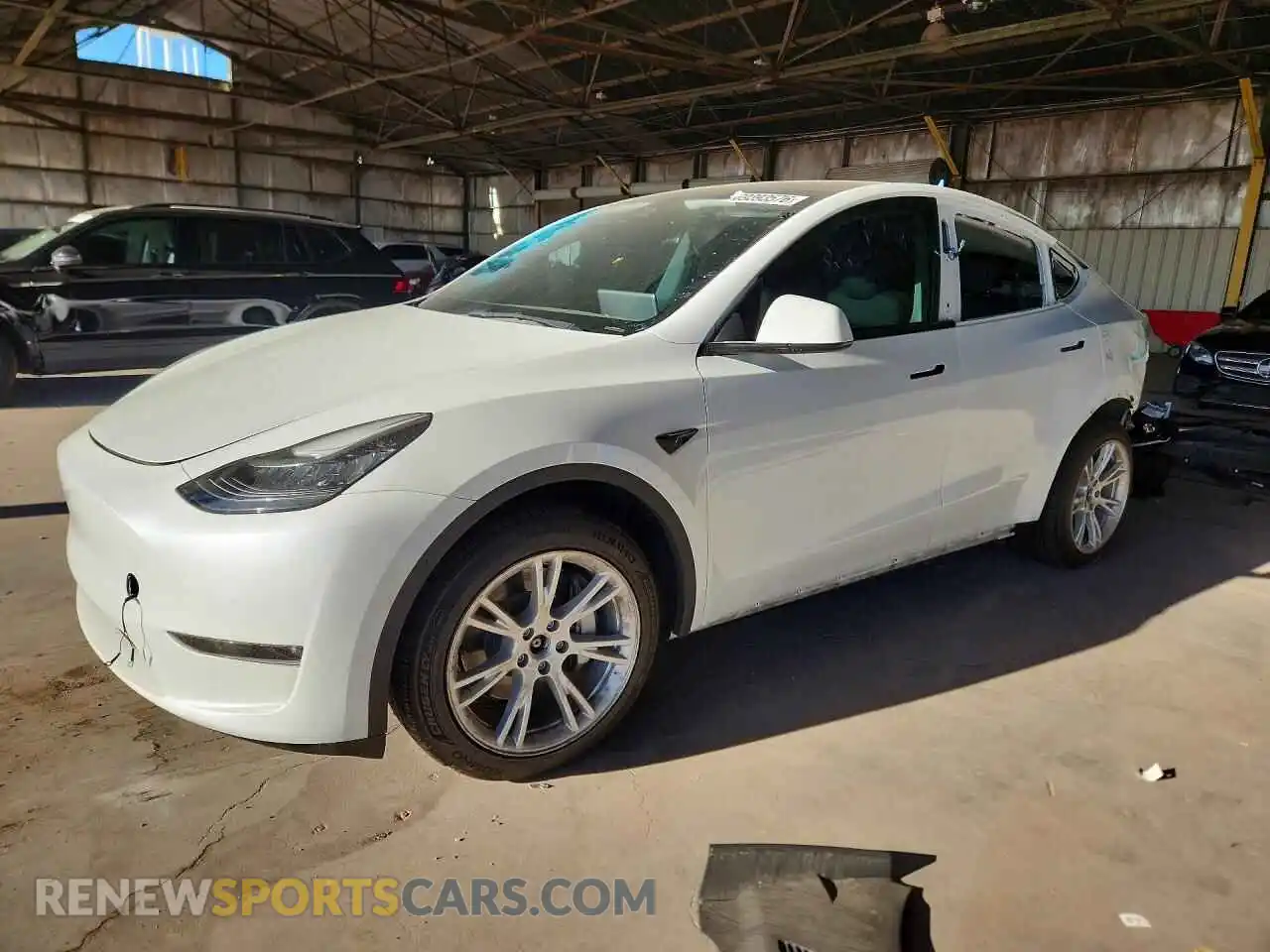 1 Photograph of a damaged car 7SAYGDEE9NA015776 TESLA MODEL Y 2022