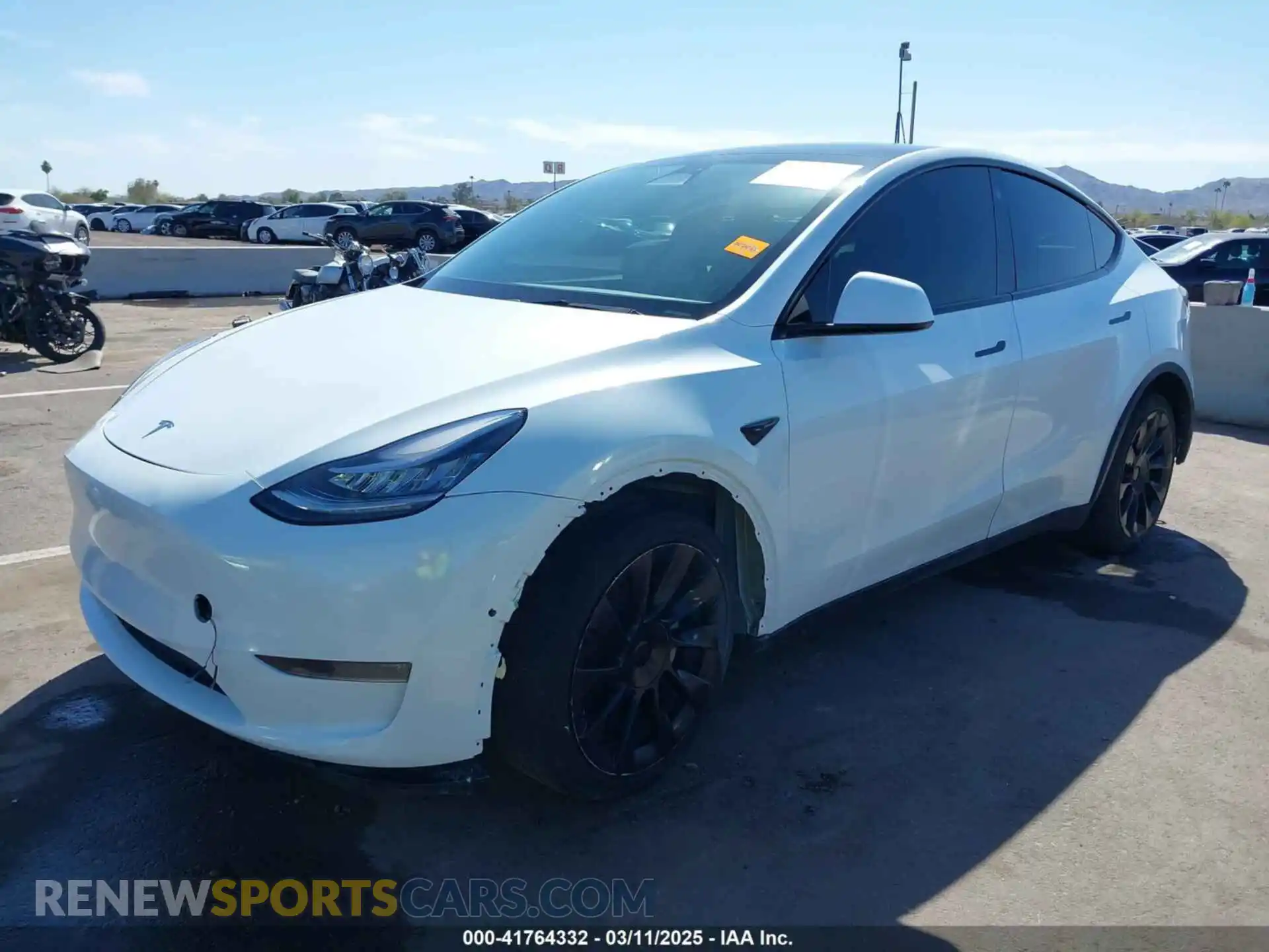 2 Photograph of a damaged car 7SAYGDEE9NA017284 TESLA MODEL Y 2022