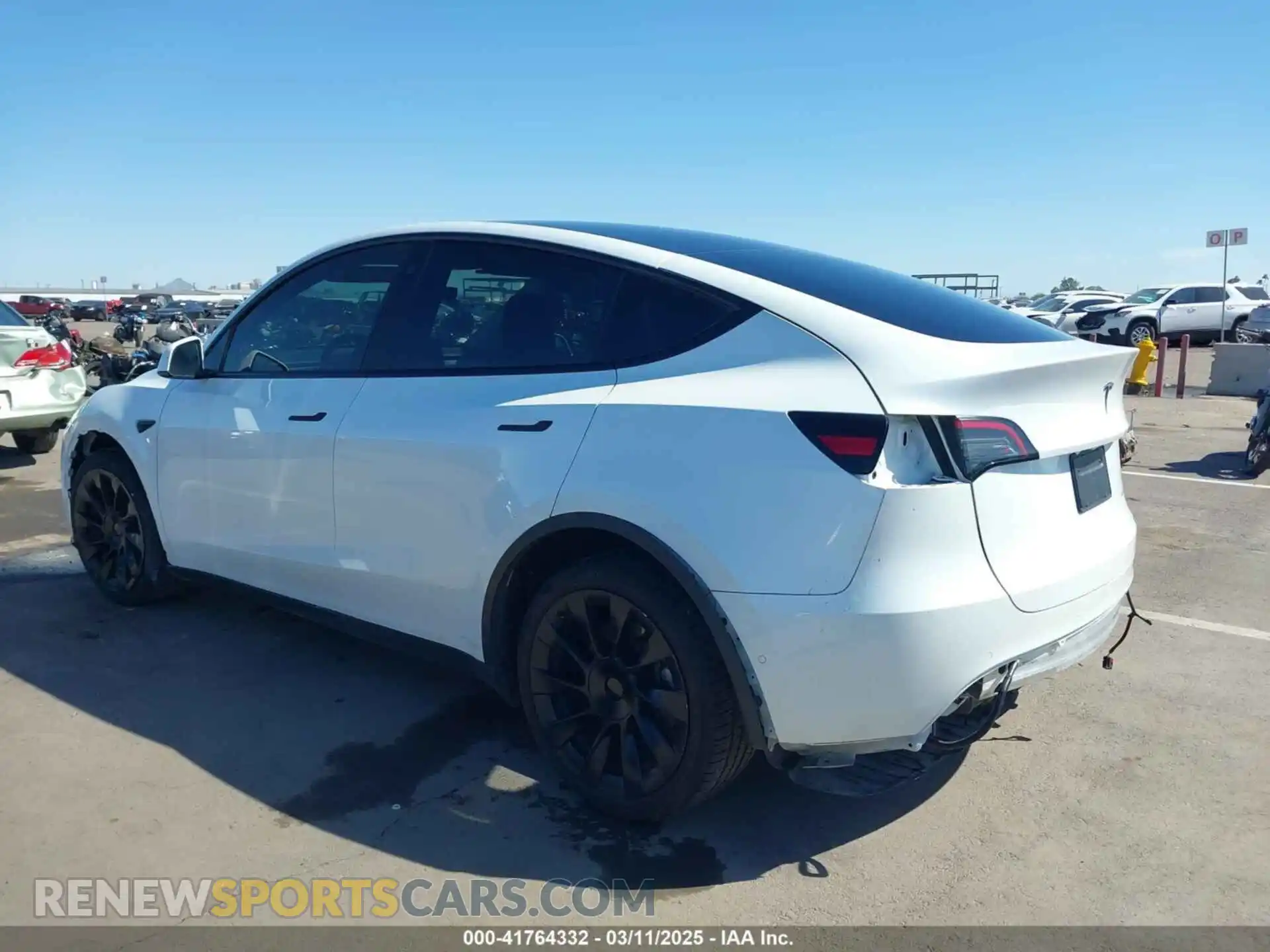 3 Photograph of a damaged car 7SAYGDEE9NA017284 TESLA MODEL Y 2022
