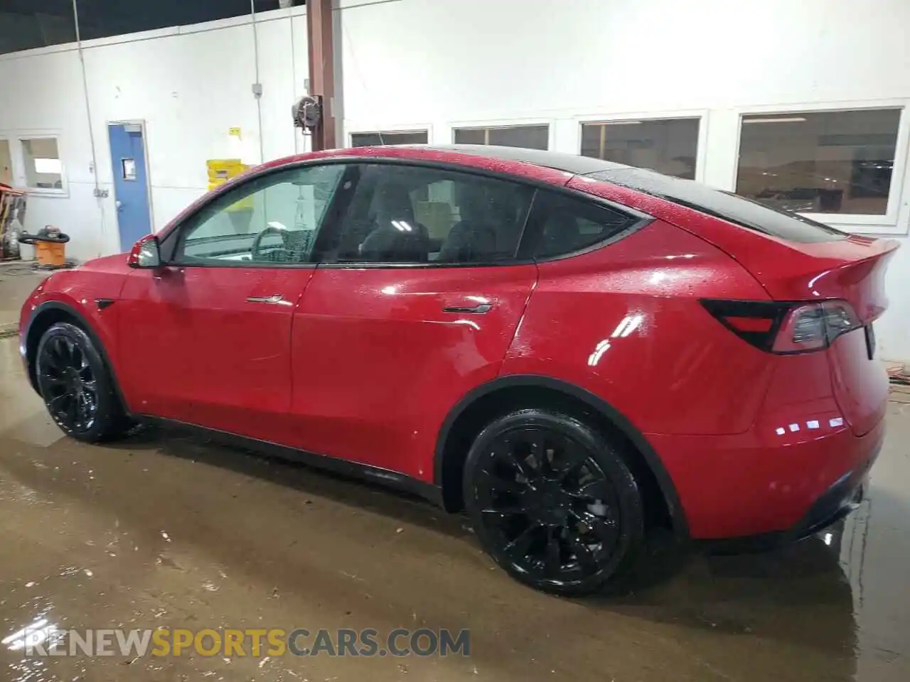 2 Photograph of a damaged car 7SAYGDEE9NF355187 TESLA MODEL Y 2022