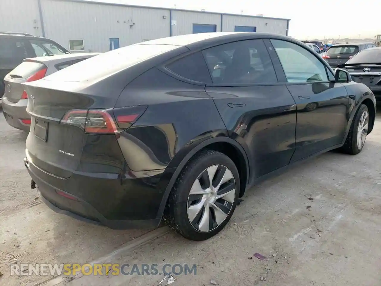 3 Photograph of a damaged car 7SAYGDEE9NF375679 TESLA MODEL Y 2022