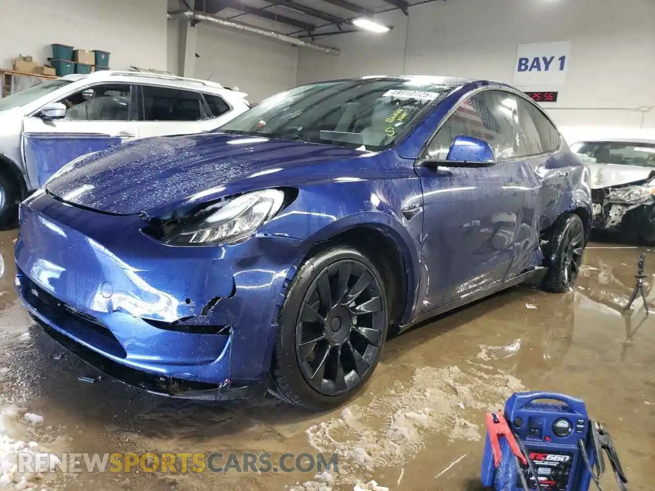 1 Photograph of a damaged car 7SAYGDEE9NF426887 TESLA MODEL Y 2022