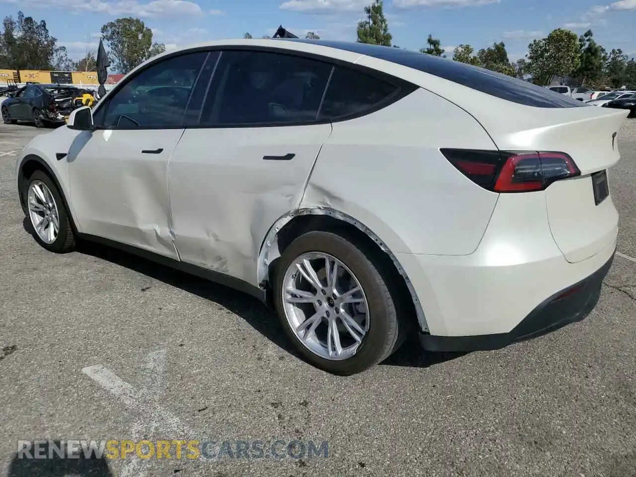 2 Photograph of a damaged car 7SAYGDEE9NF437856 TESLA MODEL Y 2022