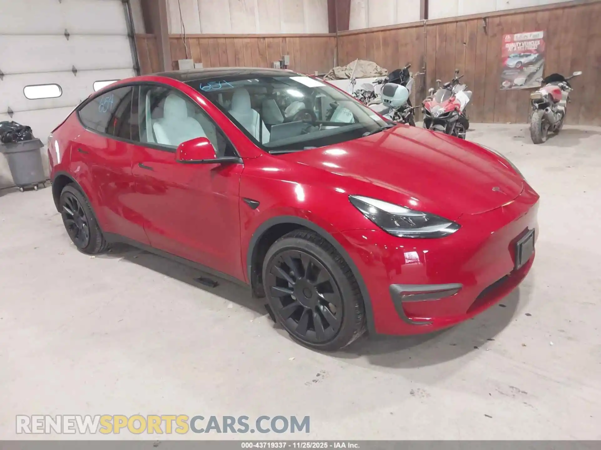 1 Photograph of a damaged car 7SAYGDEE9NF523264 TESLA MODEL Y 2022
