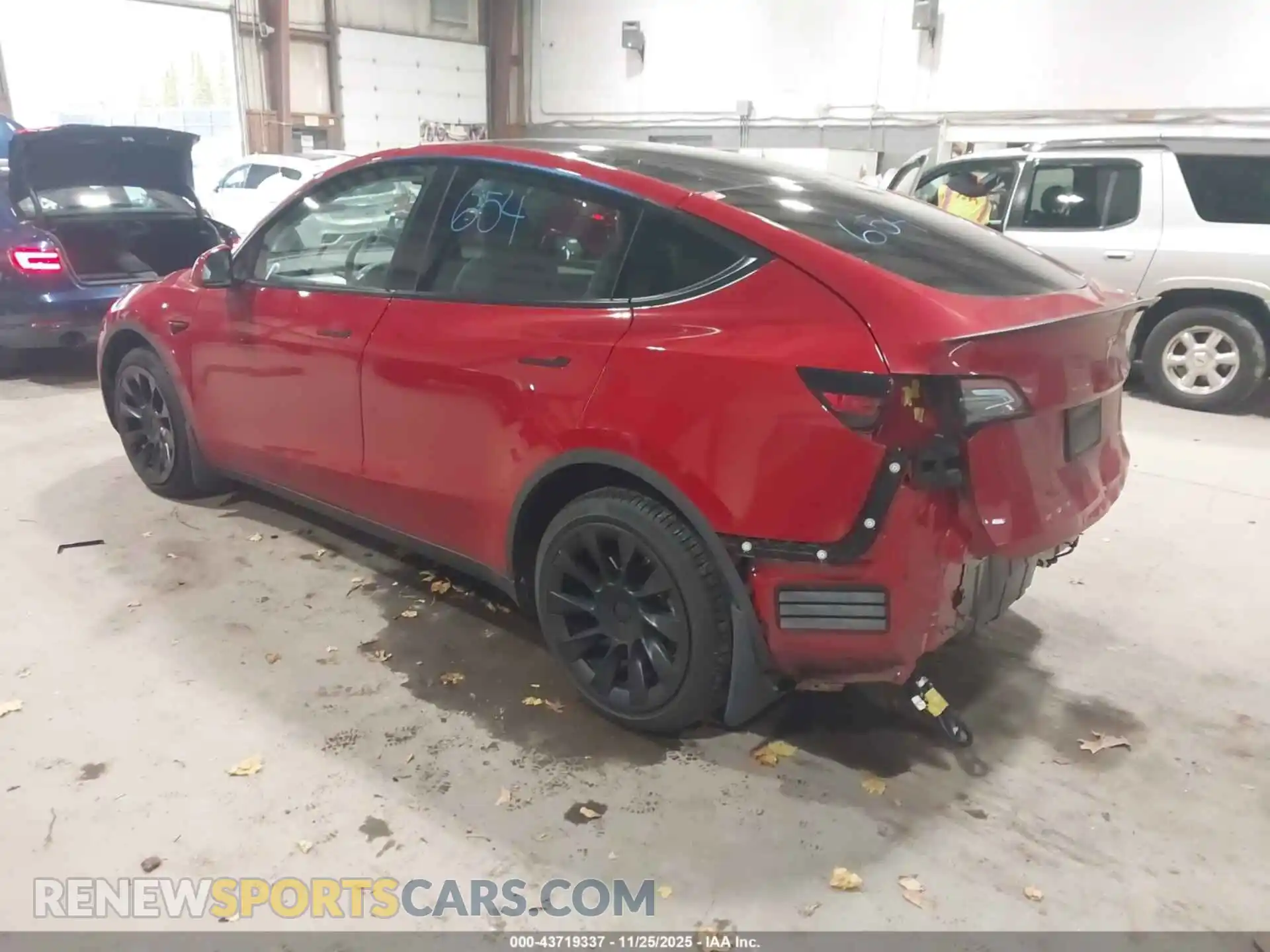 3 Photograph of a damaged car 7SAYGDEE9NF523264 TESLA MODEL Y 2022
