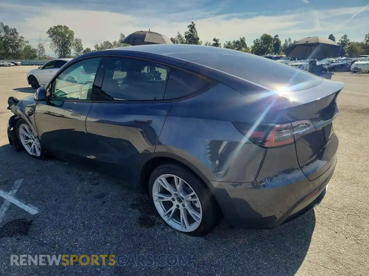 2 Photograph of a damaged car 7SAYGDEE9NF533289 TESLA MODEL Y 2022