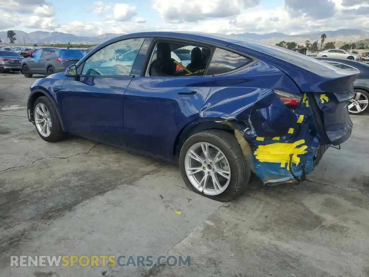 2 Photograph of a damaged car 7SAYGDEE9NF537908 TESLA MODEL Y 2022