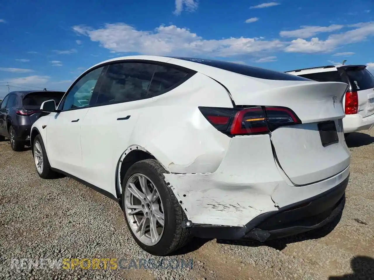 2 Photograph of a damaged car 7SAYGDEE9NF564607 TESLA MODEL Y 2022