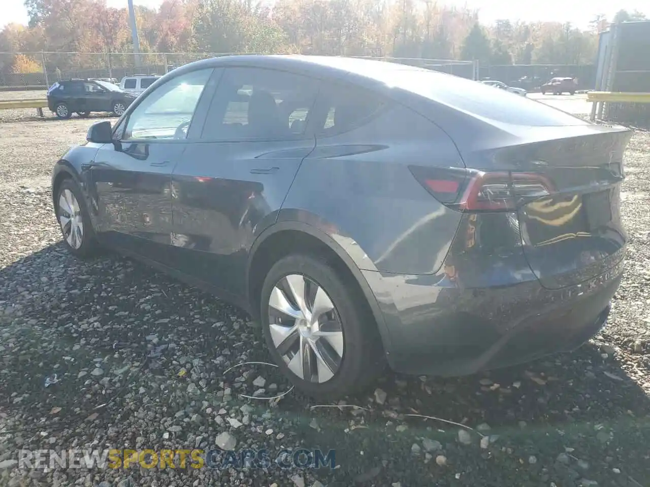 2 Photograph of a damaged car 7SAYGDEEXNA022333 TESLA MODEL Y 2022