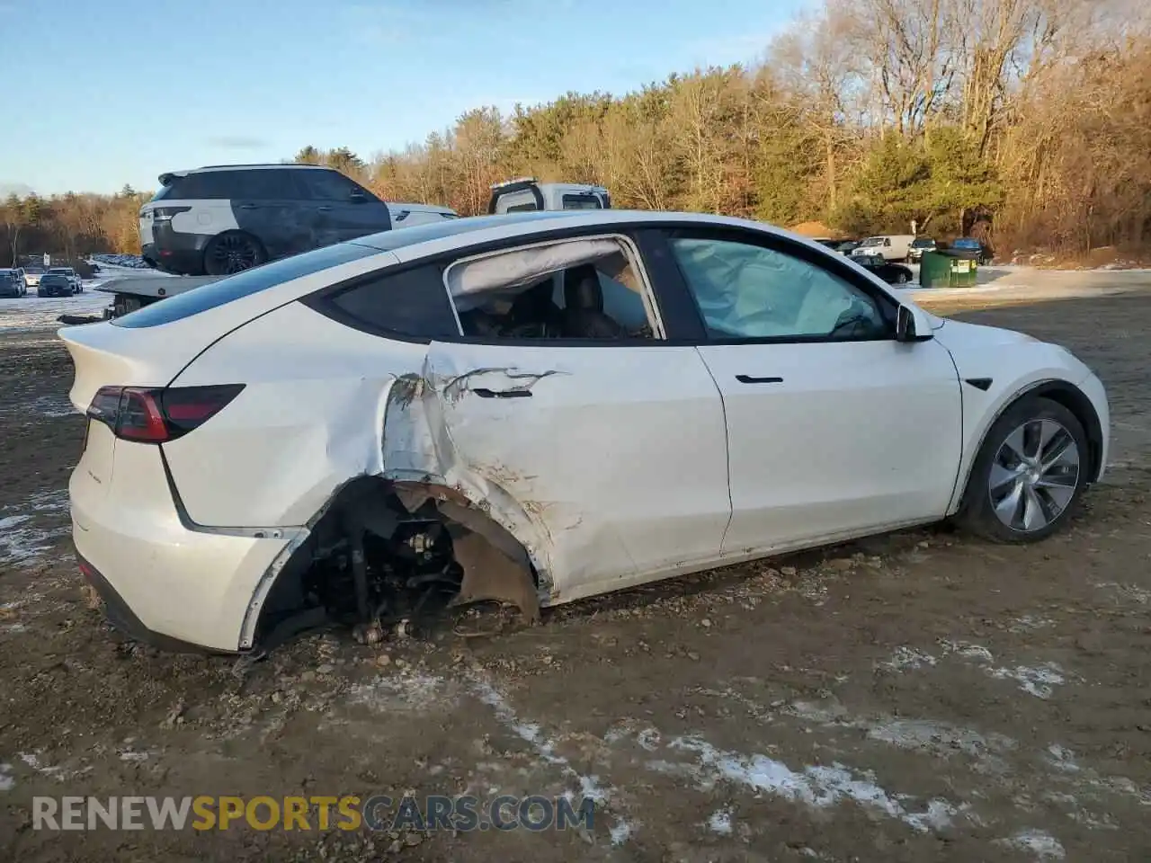3 Photograph of a damaged car 7SAYGDEEXNF319766 TESLA MODEL Y 2022
