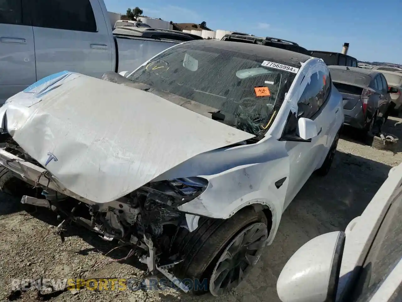 1 Photograph of a damaged car 7SAYGDEEXNF325891 TESLA MODEL Y 2022