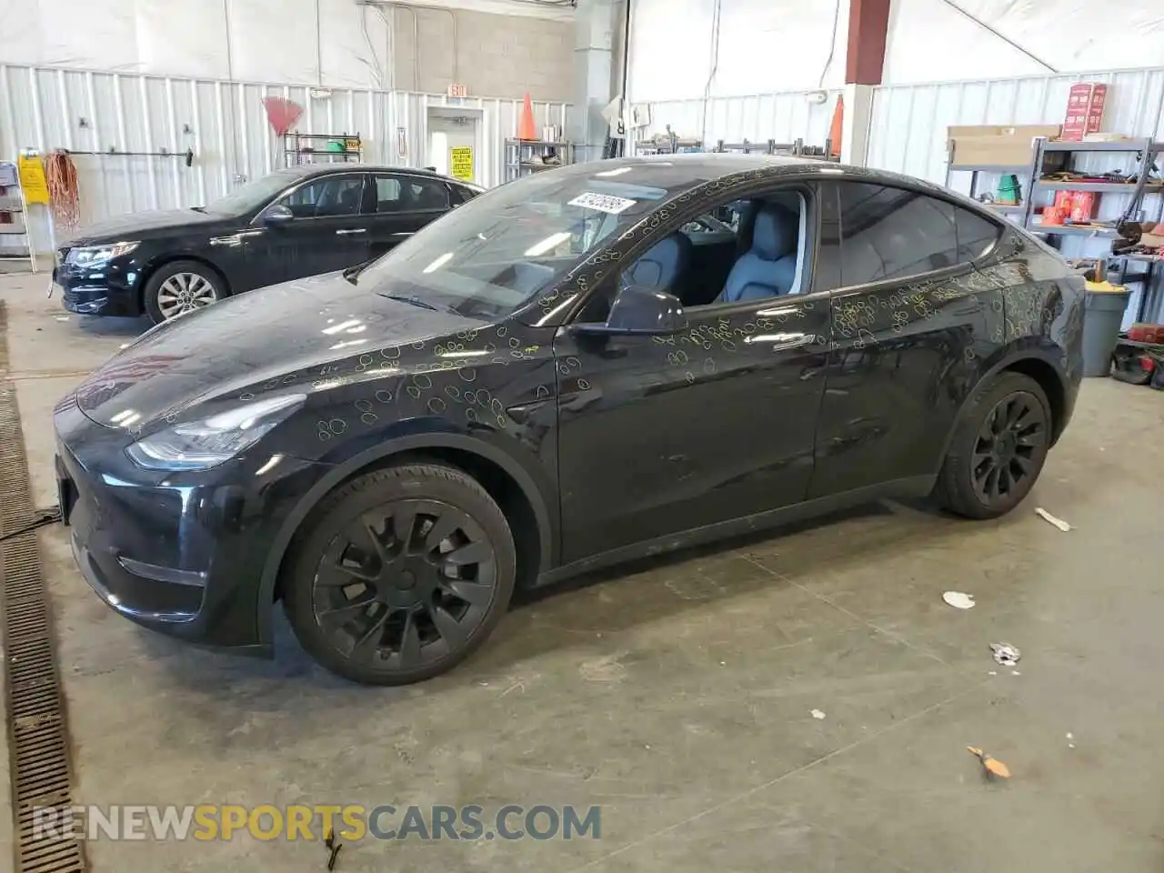 1 Photograph of a damaged car 7SAYGDEEXNF342349 TESLA MODEL Y 2022