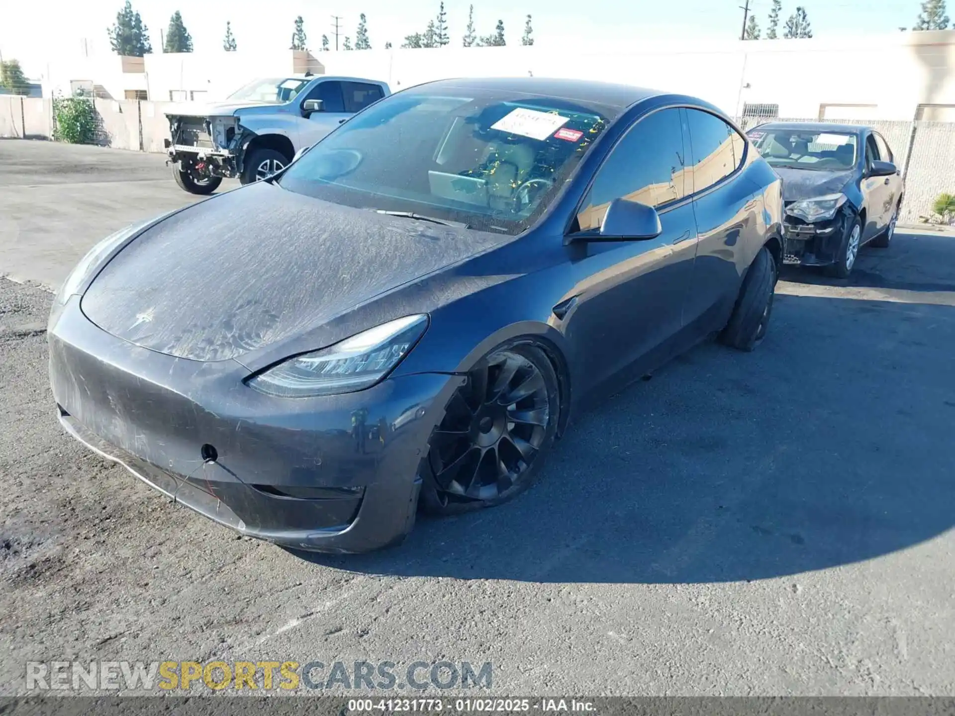 2 Photograph of a damaged car 7SAYGDEEXNF366876 TESLA MODEL Y 2022