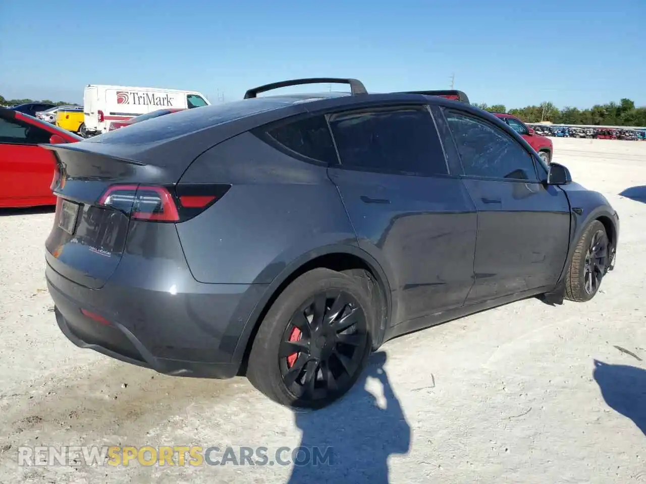 3 fotografías del automóvil dañado 7SAYGDEEXNF368353 TESLA MODEL Y 2022