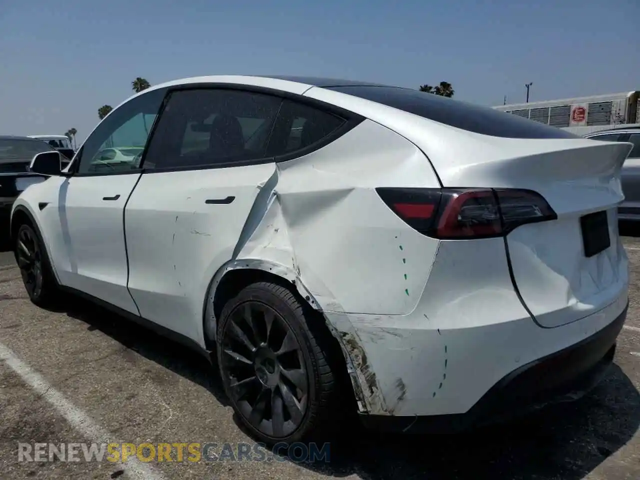 2 fotografías del automóvil dañado 7SAYGDEEXNF385444 TESLA MODEL Y 2022