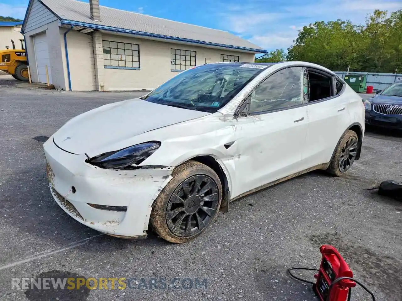 1 Photograph of a damaged car 7SAYGDEEXNF393401 TESLA MODEL Y 2022