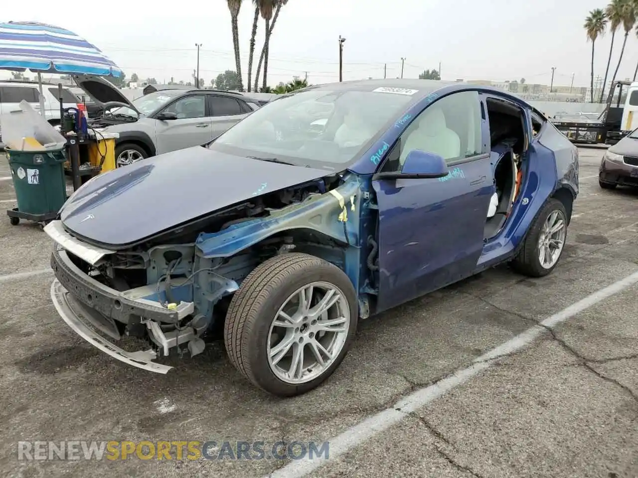 1 Photograph of a damaged car 7SAYGDEEXNF415400 TESLA MODEL Y 2022