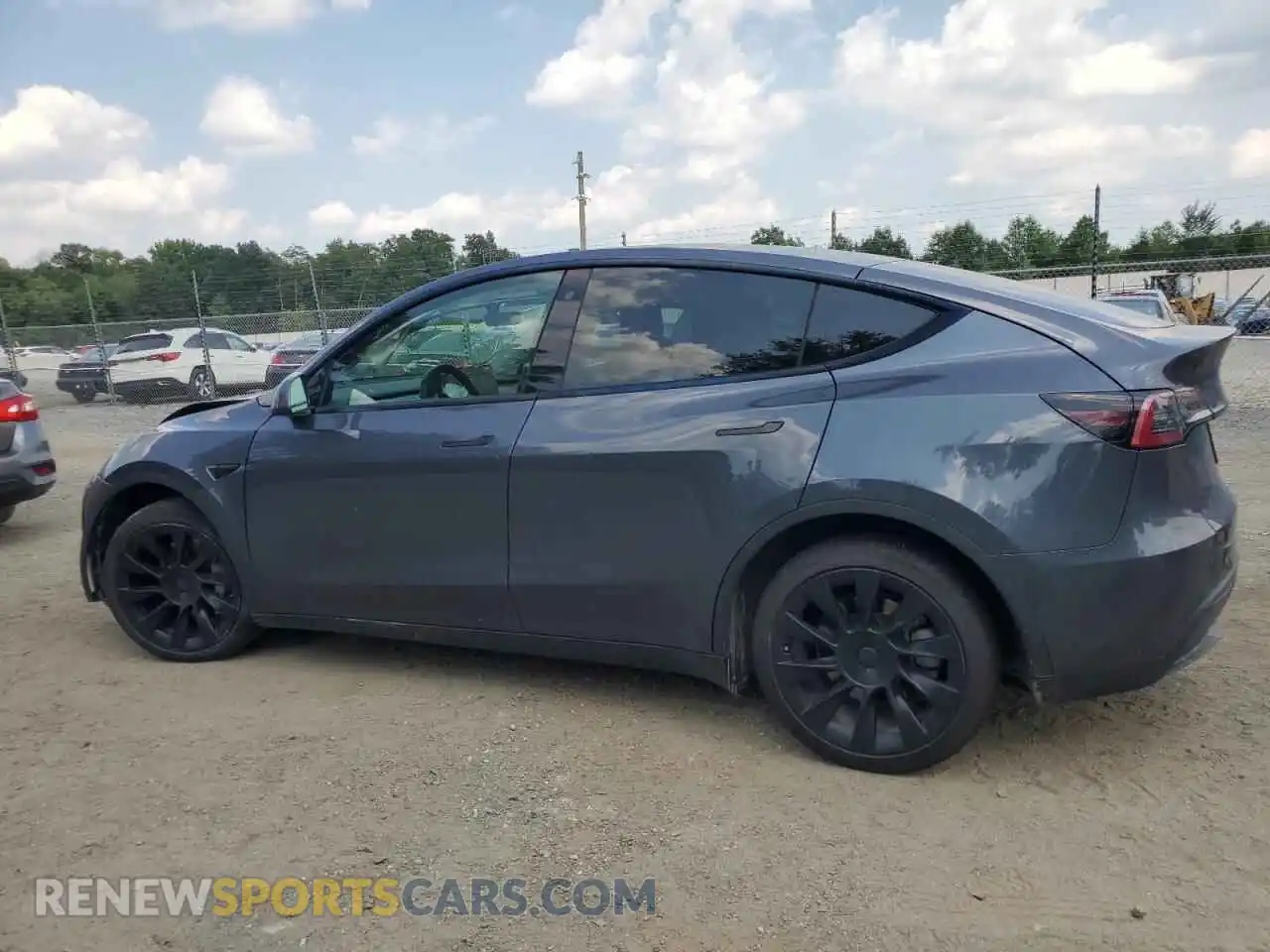 2 Photograph of a damaged car 7SAYGDEEXNF433928 TESLA MODEL Y 2022