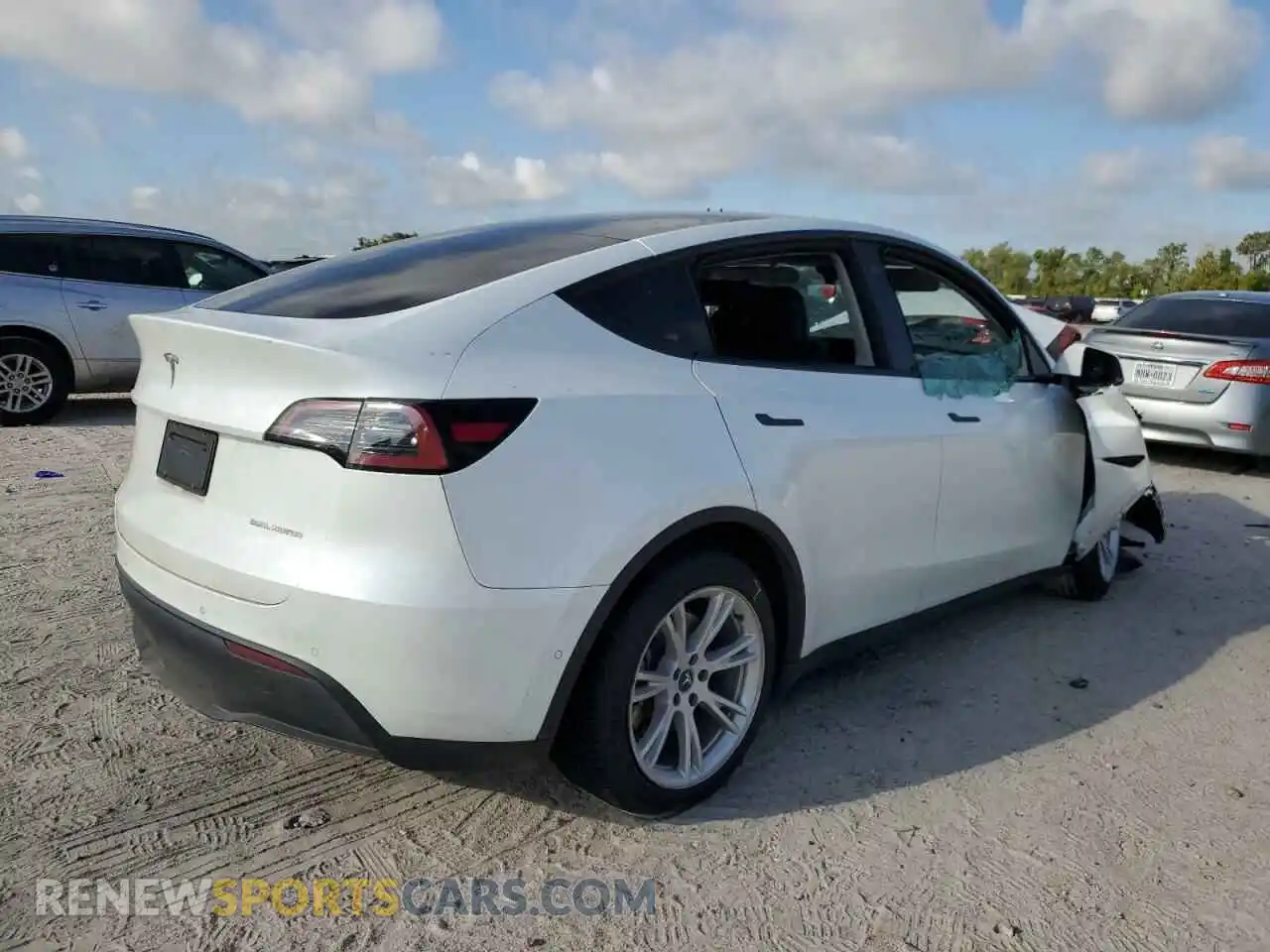 3 Photograph of a damaged car 7SAYGDEEXNF437882 TESLA MODEL Y 2022