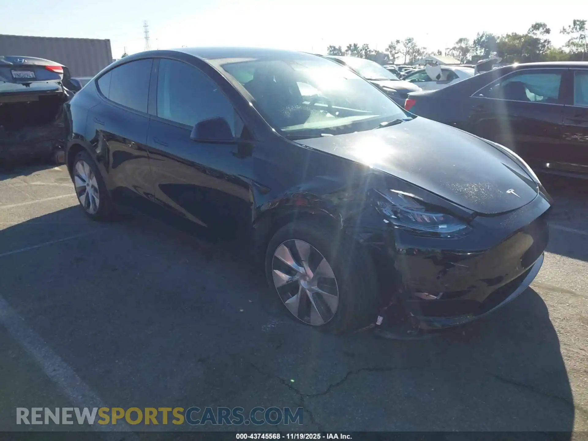 1 Photograph of a damaged car 7SAYGDEEXNF438997 TESLA MODEL Y 2022