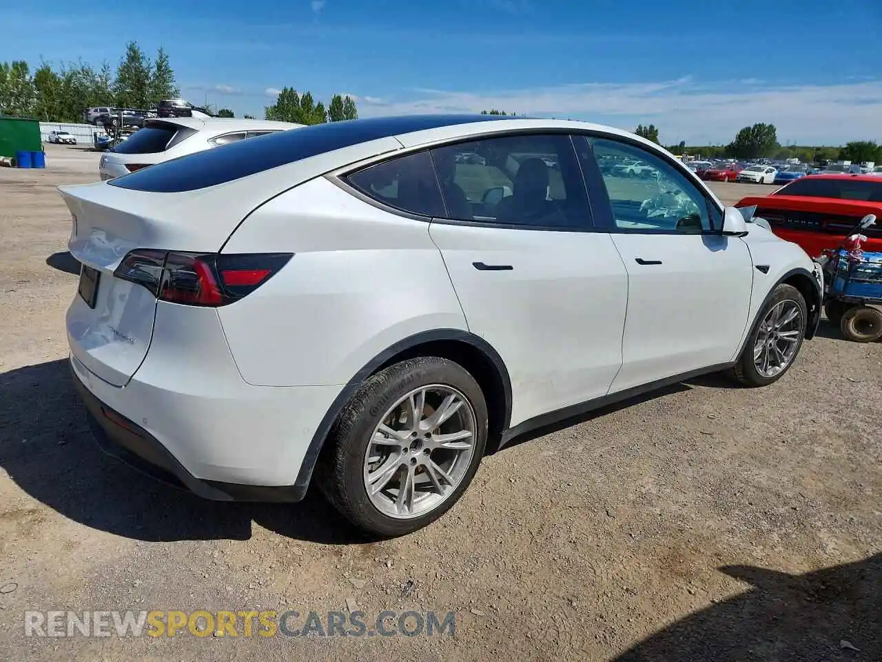 3 fotografías del automóvil dañado 7SAYGDEEXNF439227 TESLA MODEL Y 2022
