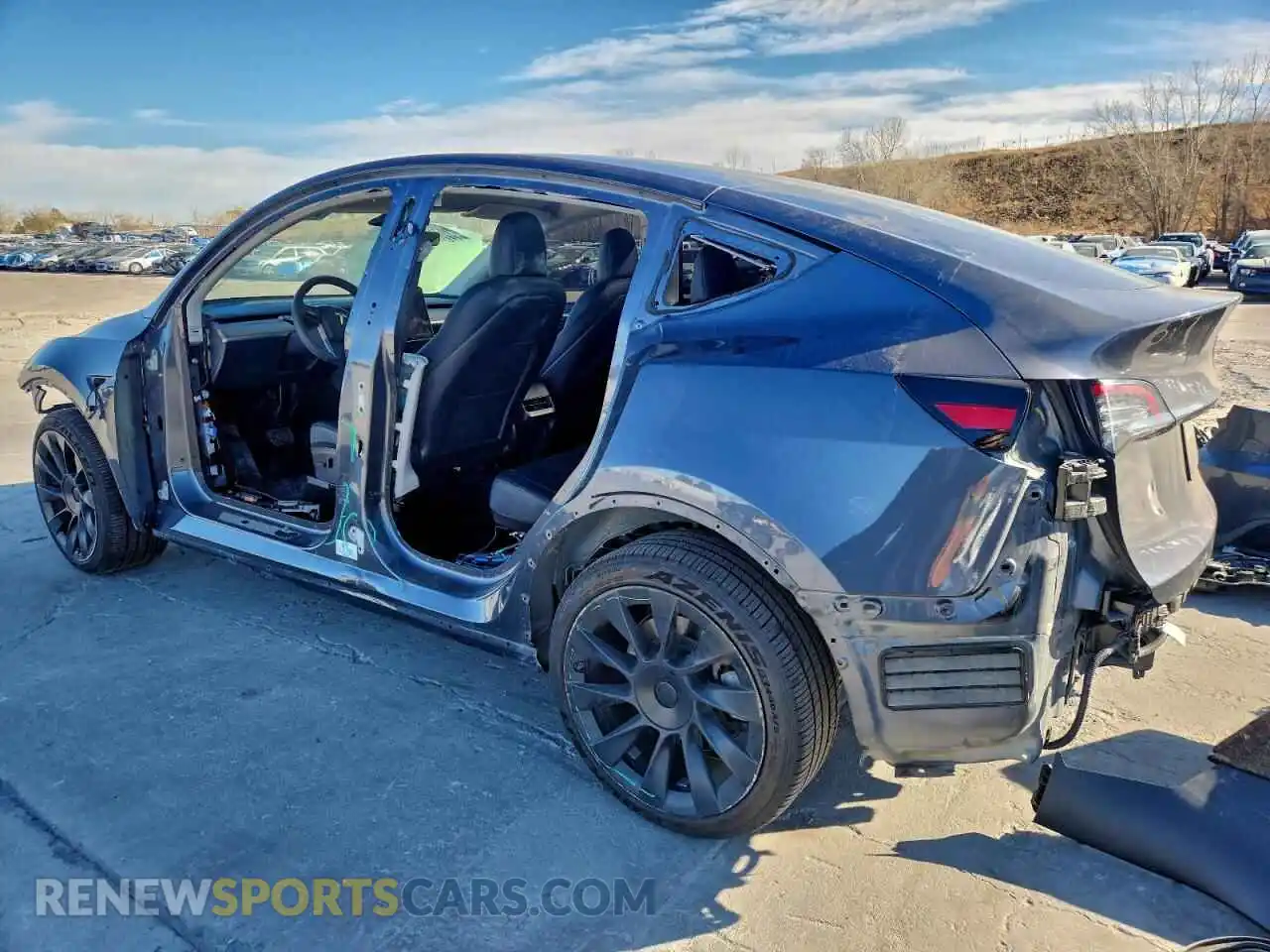 2 fotografías del automóvil dañado 7SAYGDEEXNF559173 TESLA MODEL Y 2022