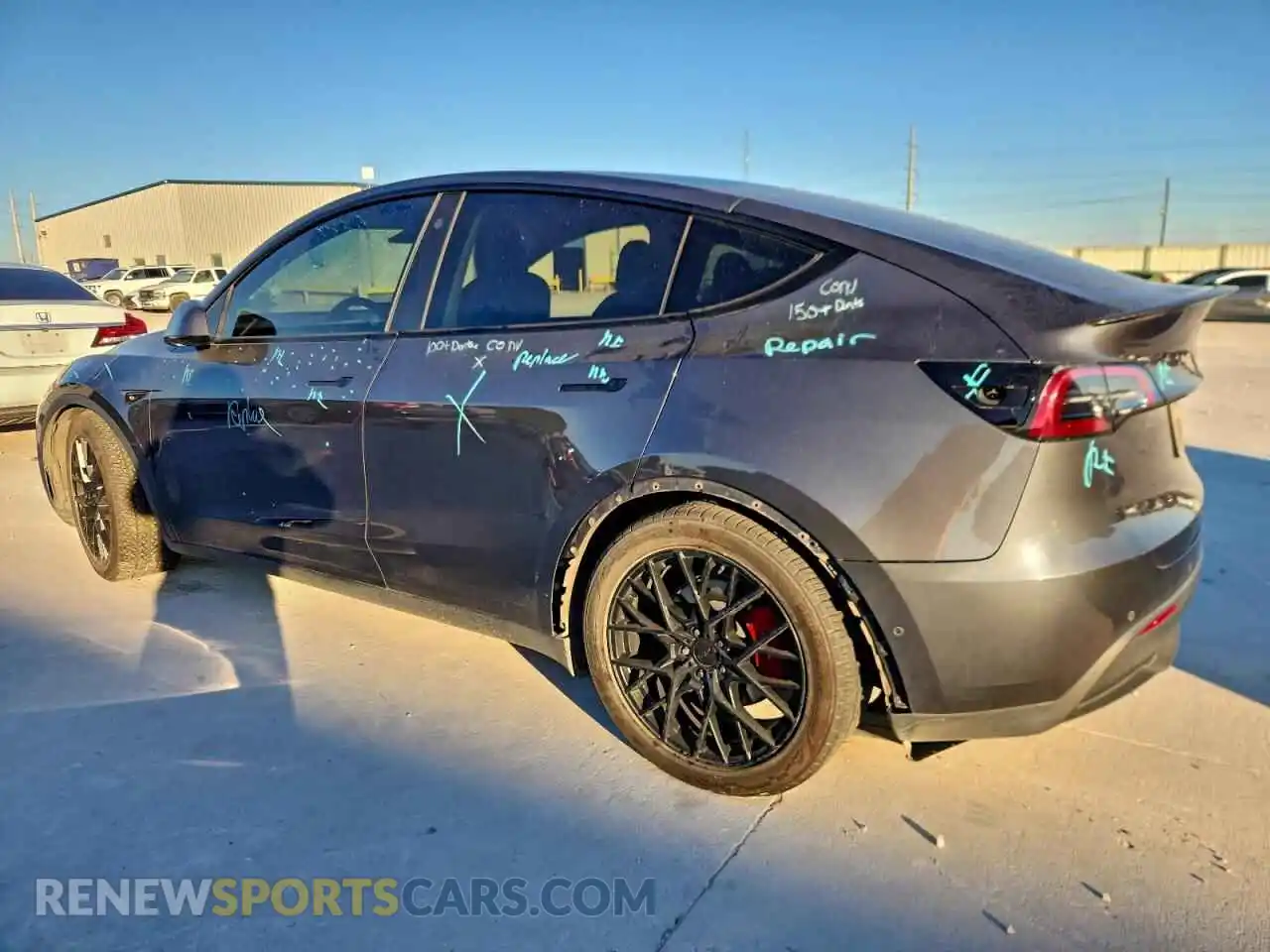 2 Photograph of a damaged car 7SAYGDEF0NF336746 TESLA MODEL Y 2022