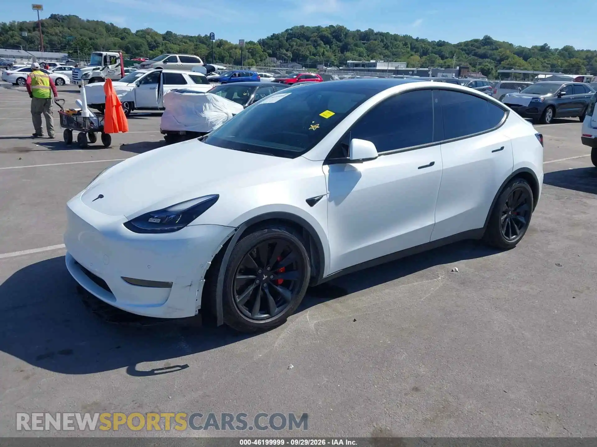 2 Photograph of a damaged car 7SAYGDEF0NF380973 TESLA MODEL Y 2022