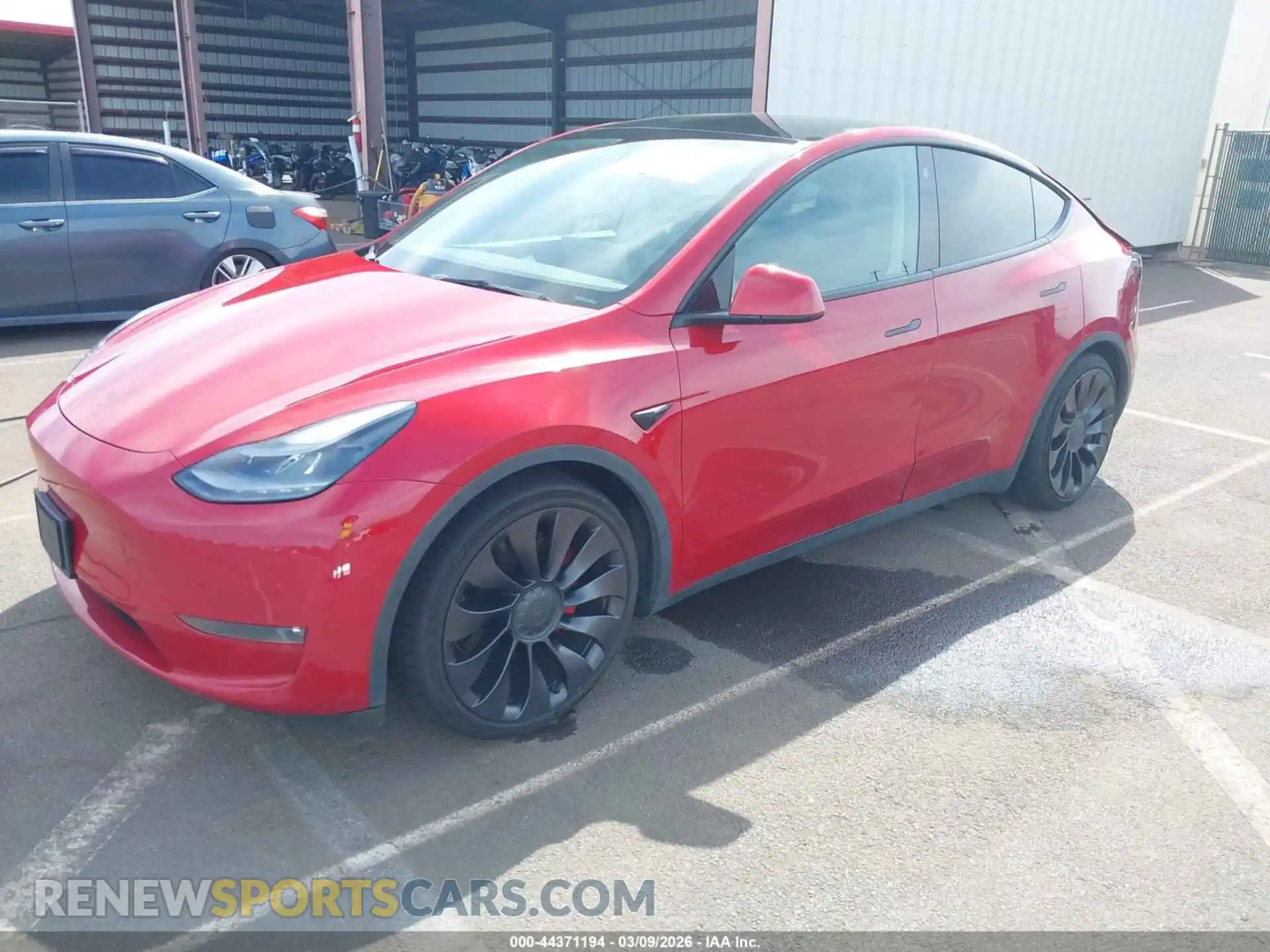 2 Photograph of a damaged car 7SAYGDEF0NF394825 TESLA MODEL Y 2022