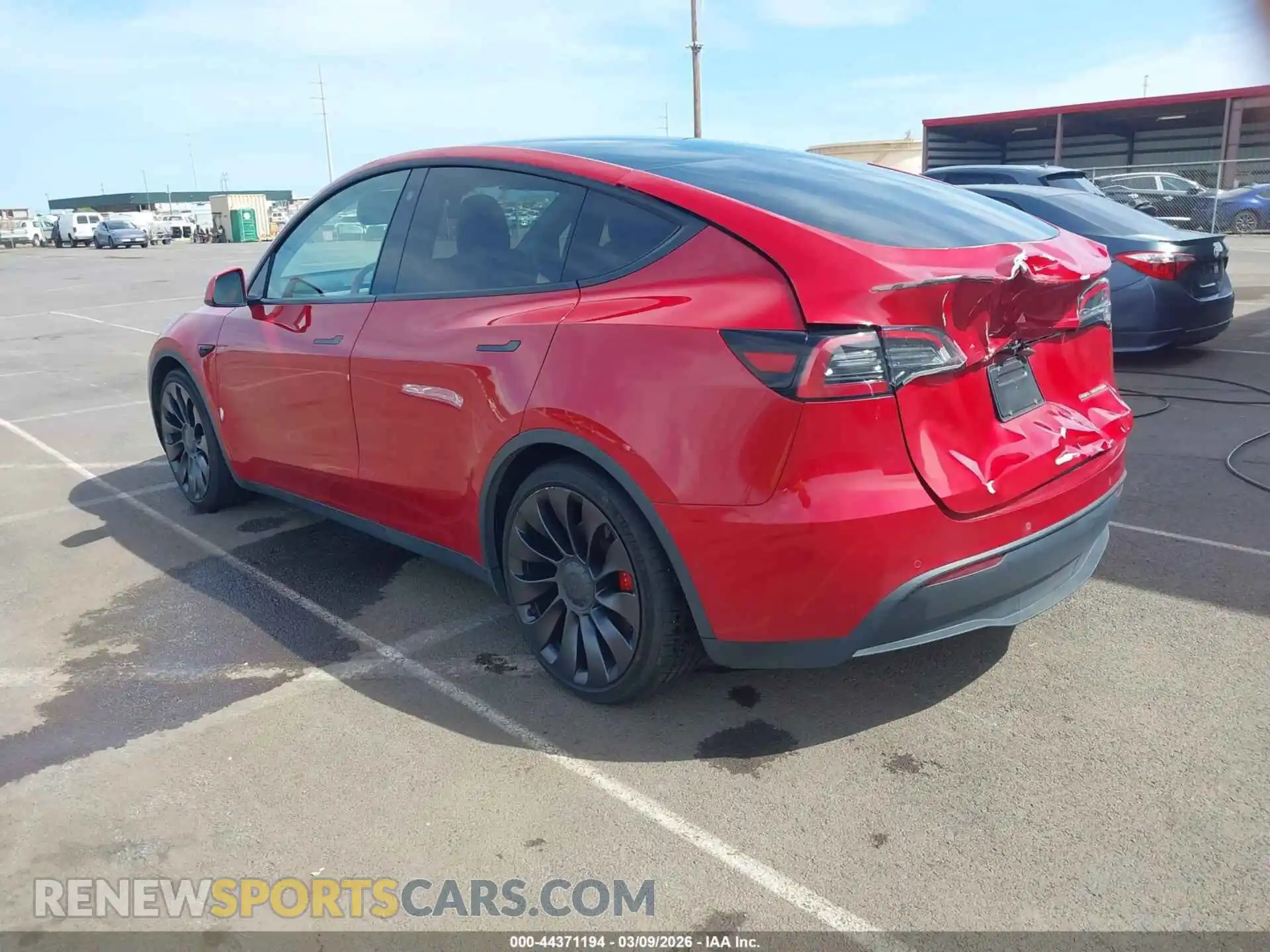 3 Photograph of a damaged car 7SAYGDEF0NF394825 TESLA MODEL Y 2022
