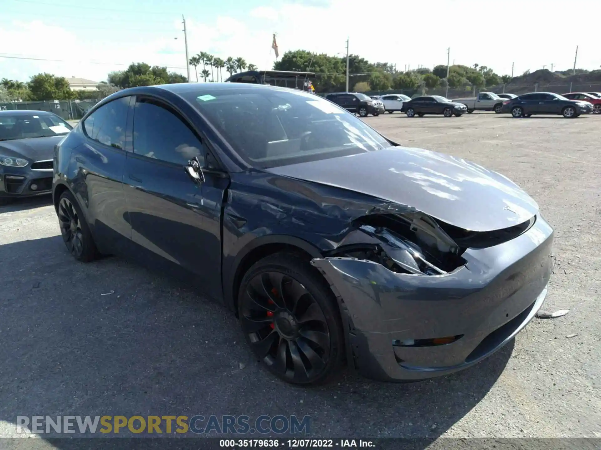 1 Photograph of a damaged car 7SAYGDEF0NF411431 TESLA MODEL Y 2022