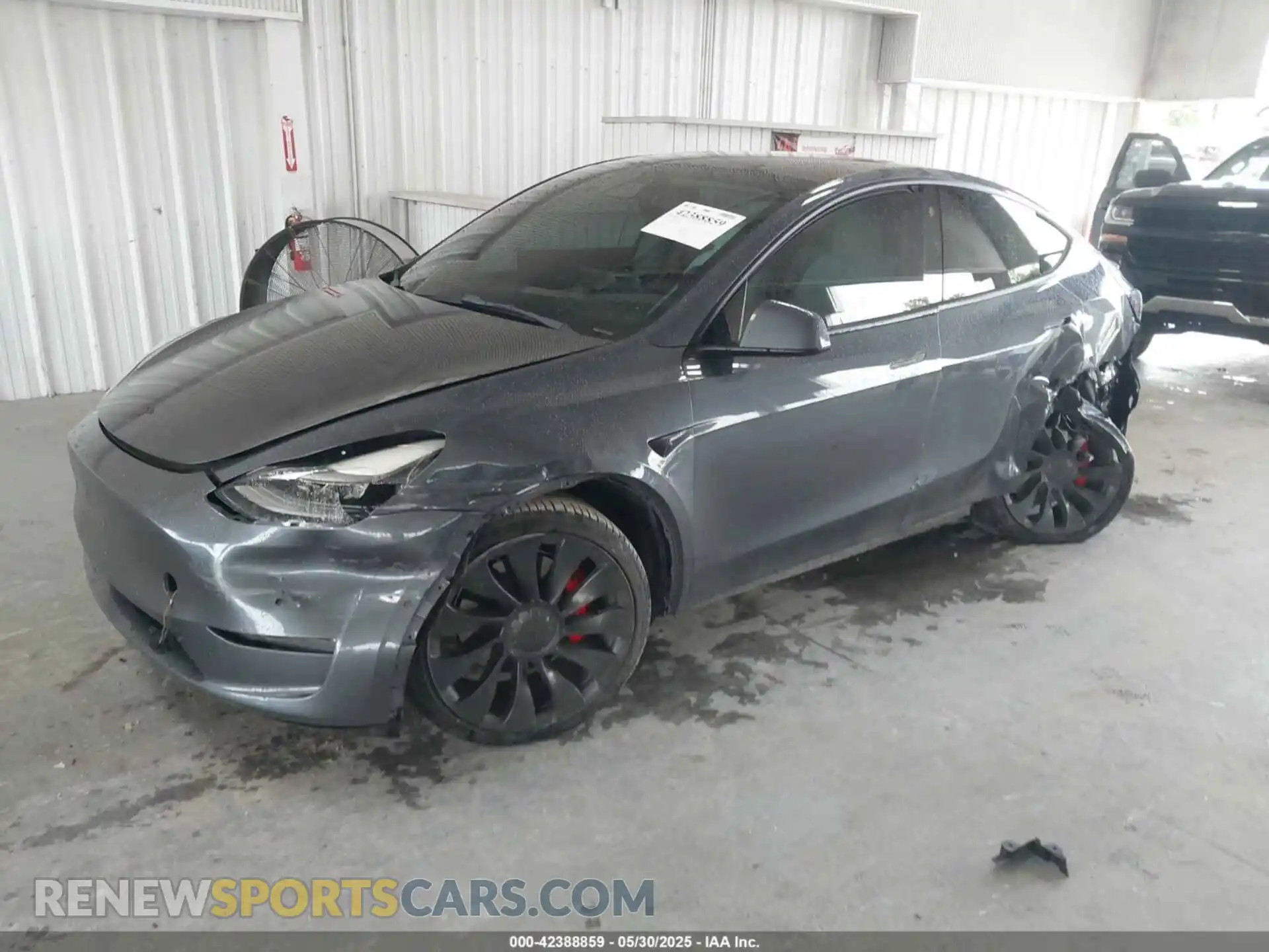 2 Photograph of a damaged car 7SAYGDEF0NF451010 TESLA MODEL Y 2022