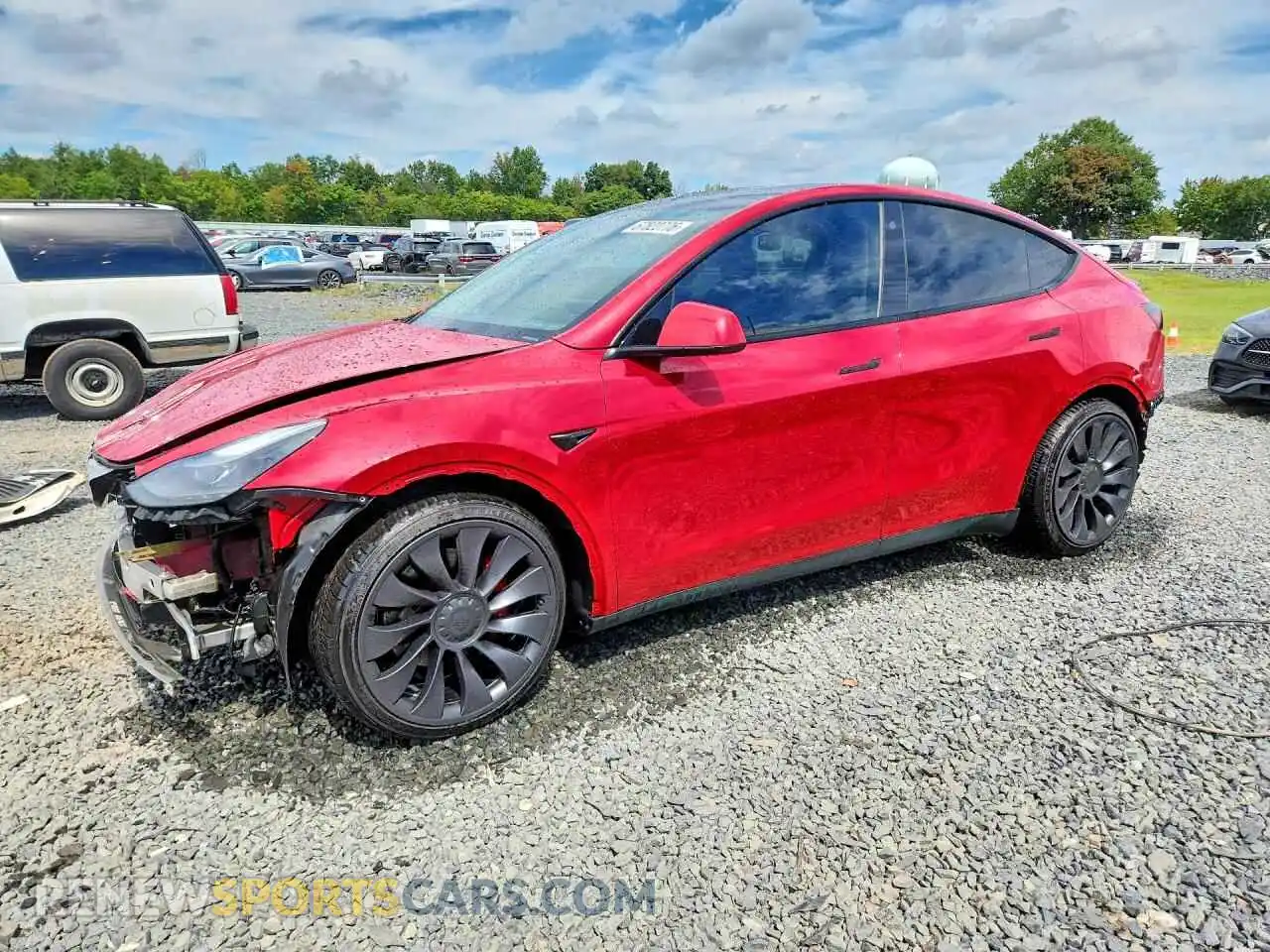 1 Photograph of a damaged car 7SAYGDEF0NF466865 TESLA MODEL Y 2022