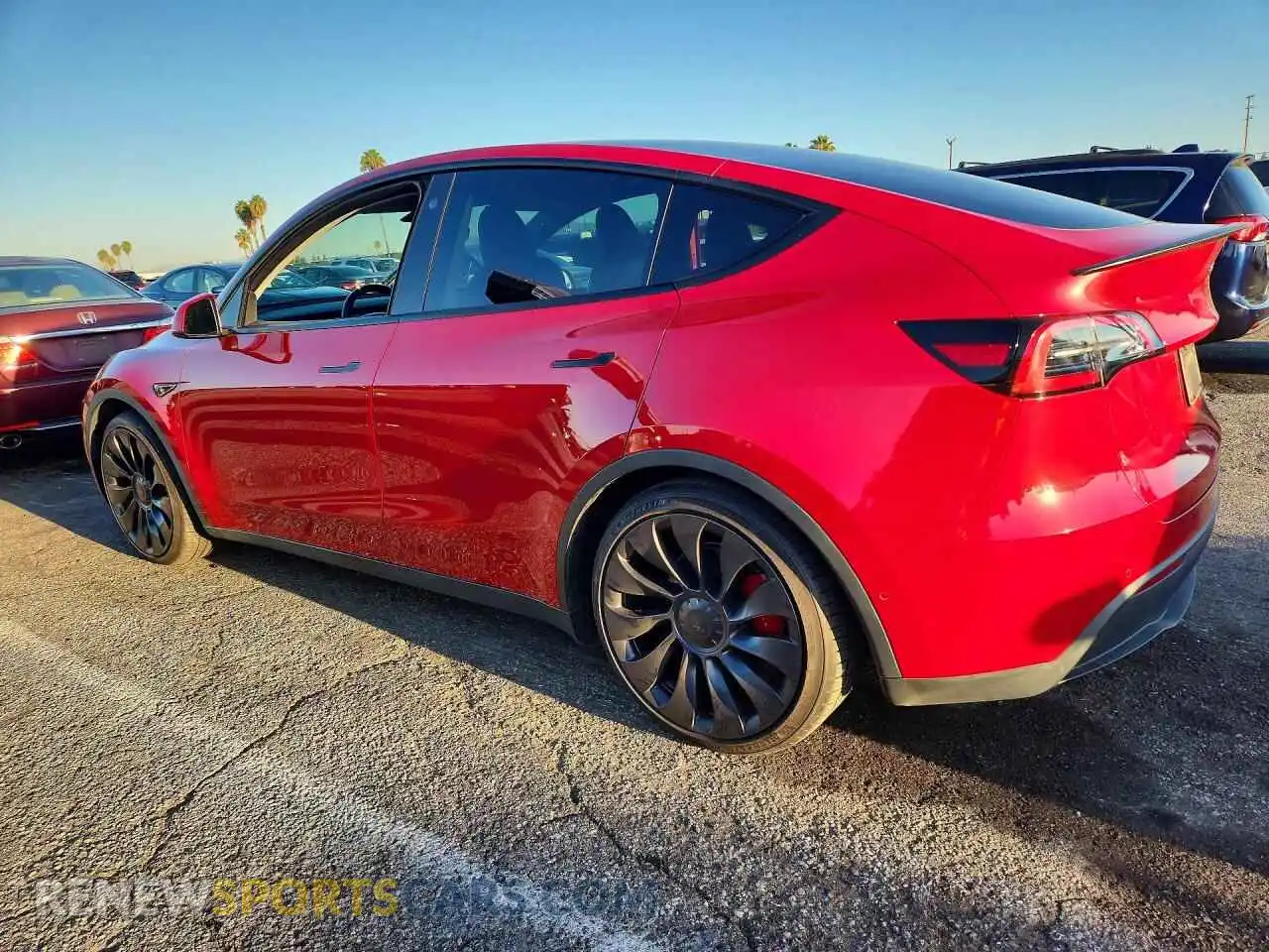 2 Photograph of a damaged car 7SAYGDEF0NF520617 TESLA MODEL Y 2022