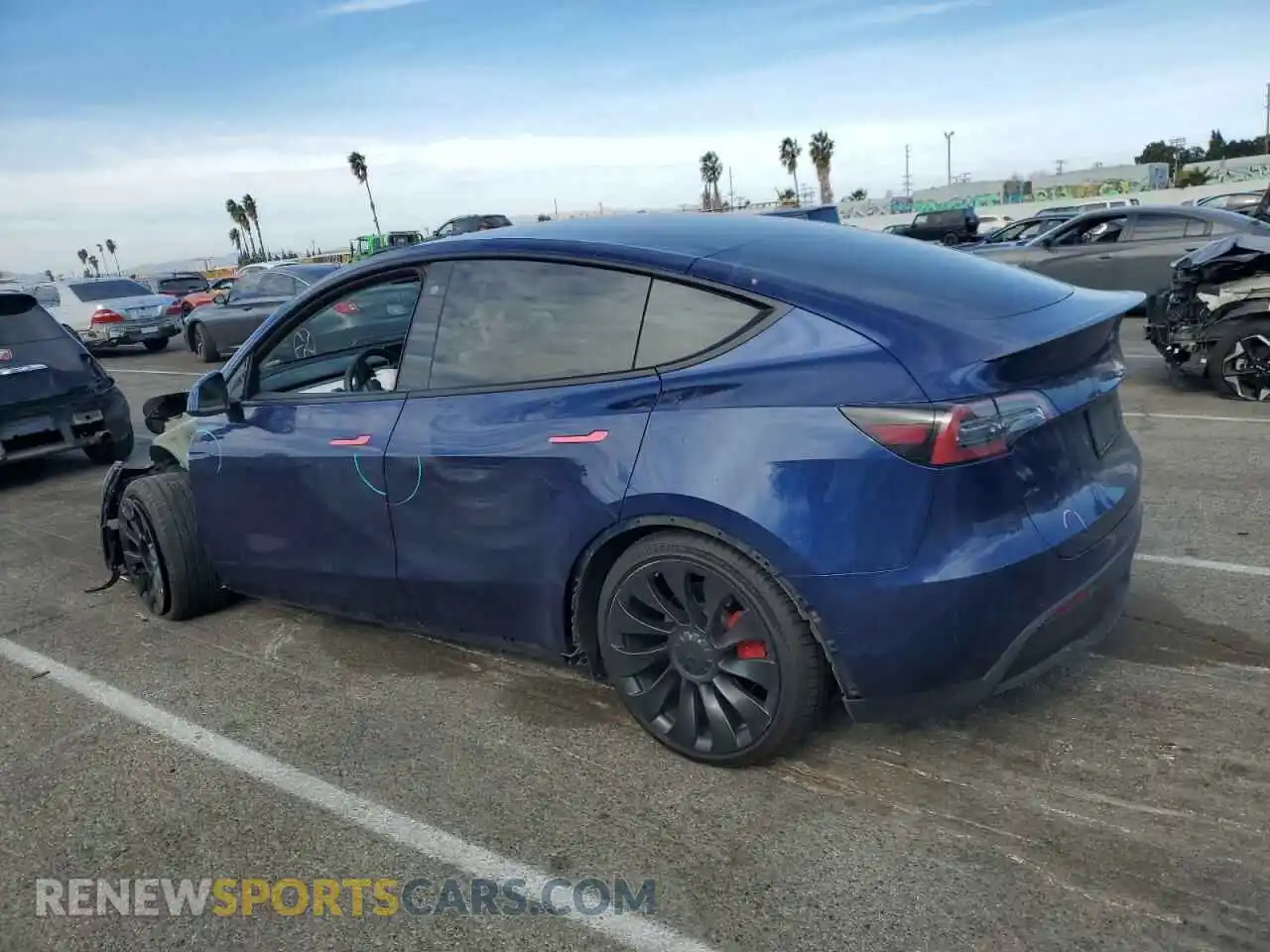 2 Photograph of a damaged car 7SAYGDEF0NF564231 TESLA MODEL Y 2022