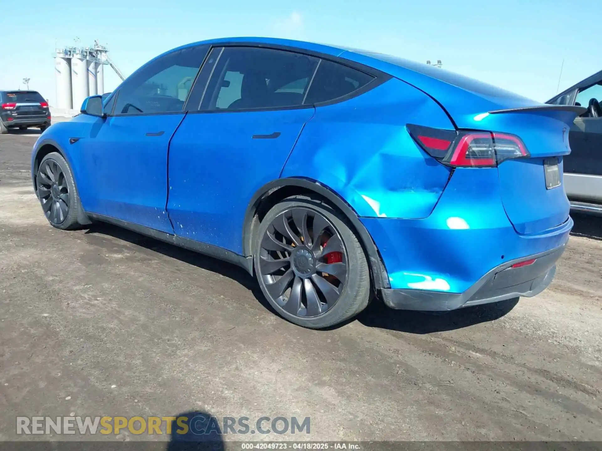 3 Photograph of a damaged car 7SAYGDEF1NF307577 TESLA MODEL Y 2022