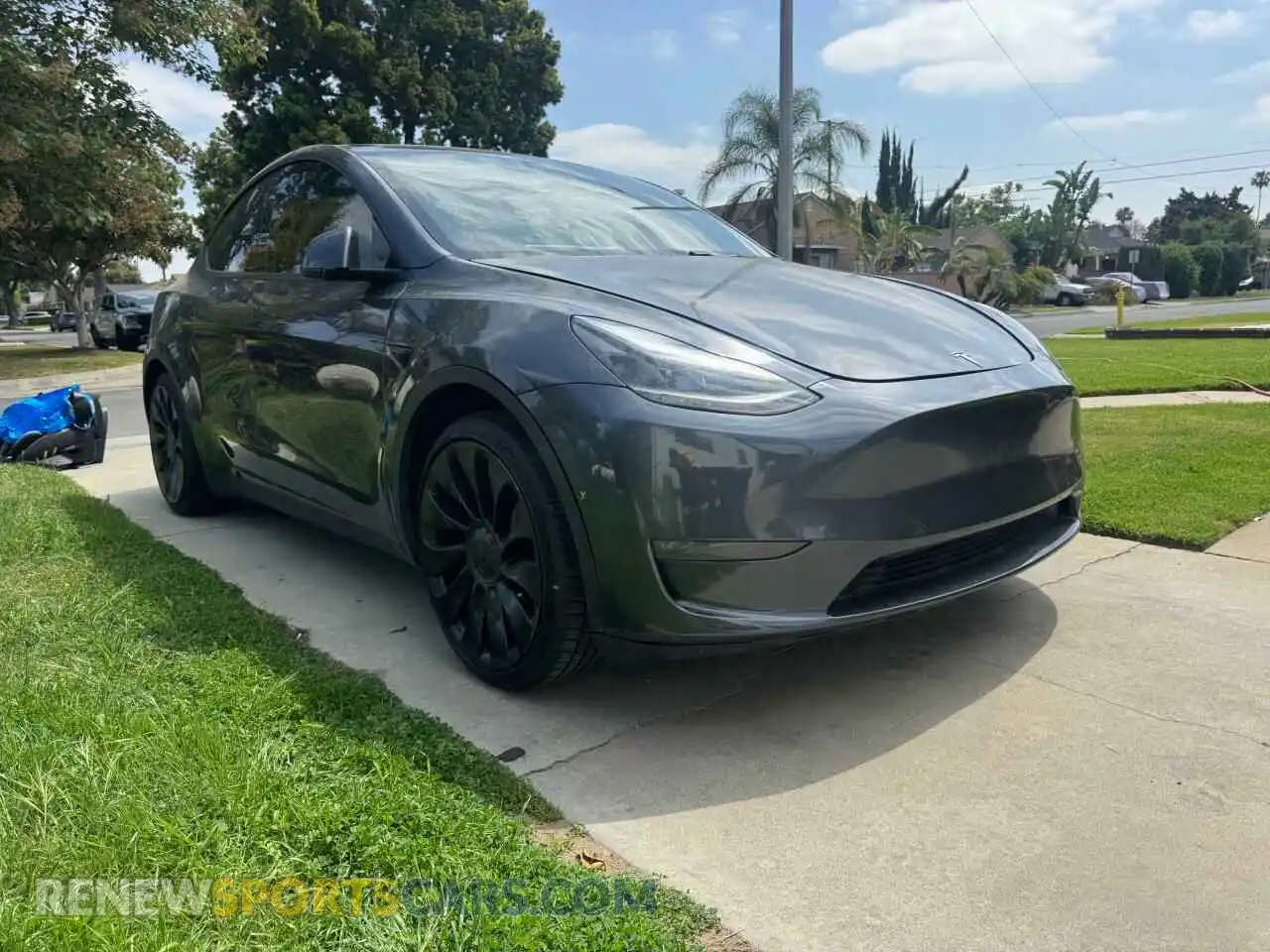 1 Photograph of a damaged car 7SAYGDEF1NF395756 TESLA MODEL Y 2022