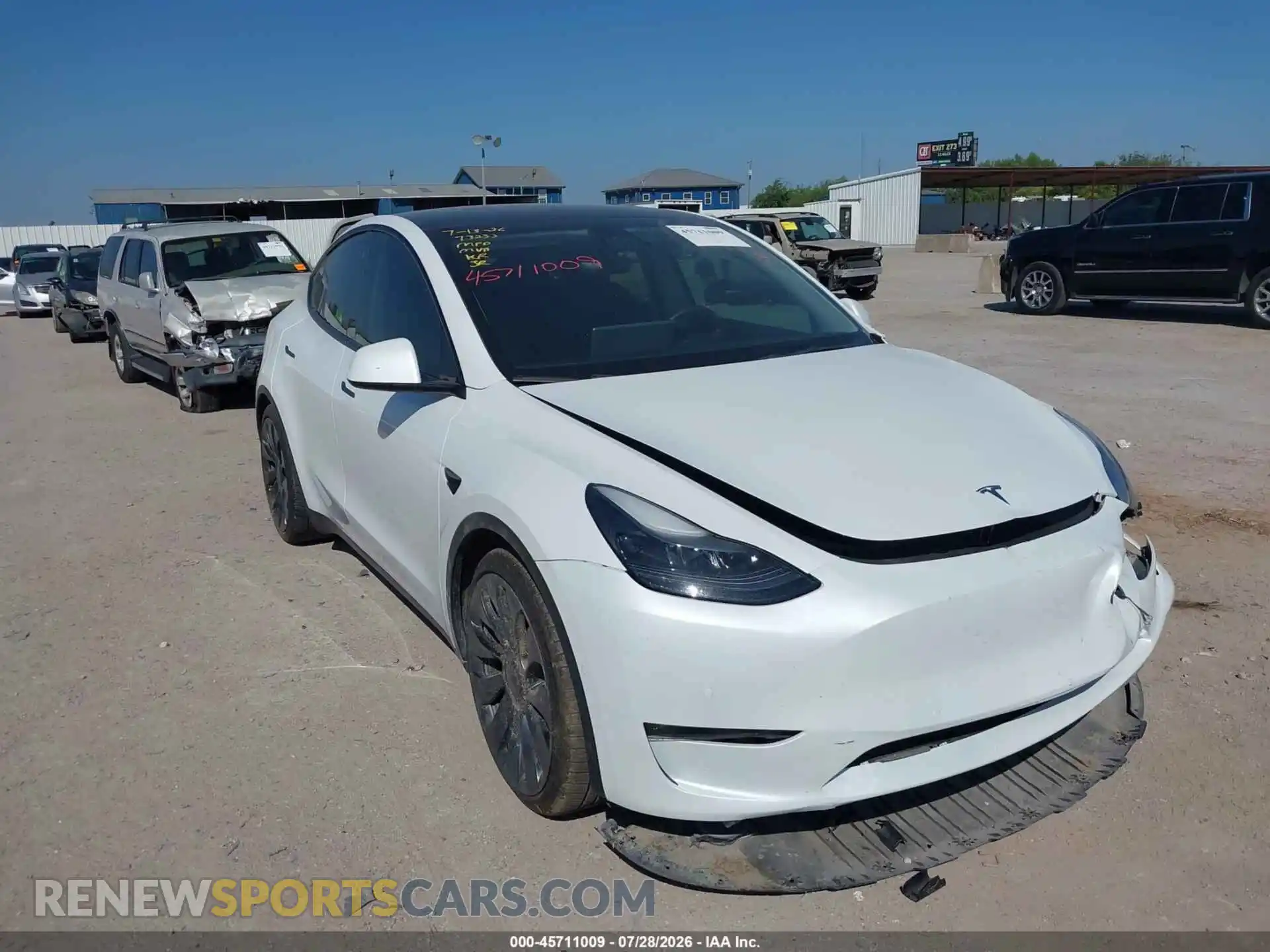 1 Photograph of a damaged car 7SAYGDEF1NF397958 TESLA MODEL Y 2022
