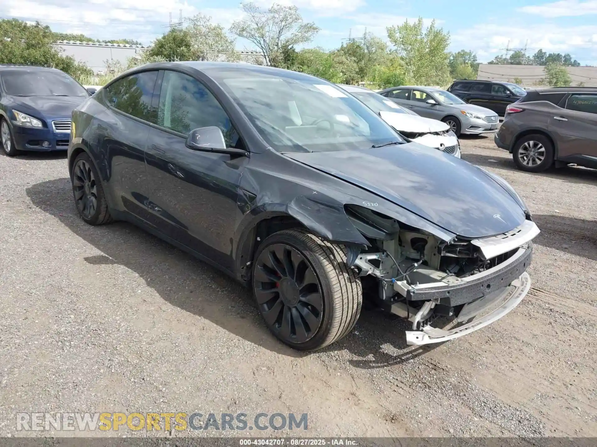 1 Photograph of a damaged car 7SAYGDEF1NF400549 TESLA MODEL Y 2022