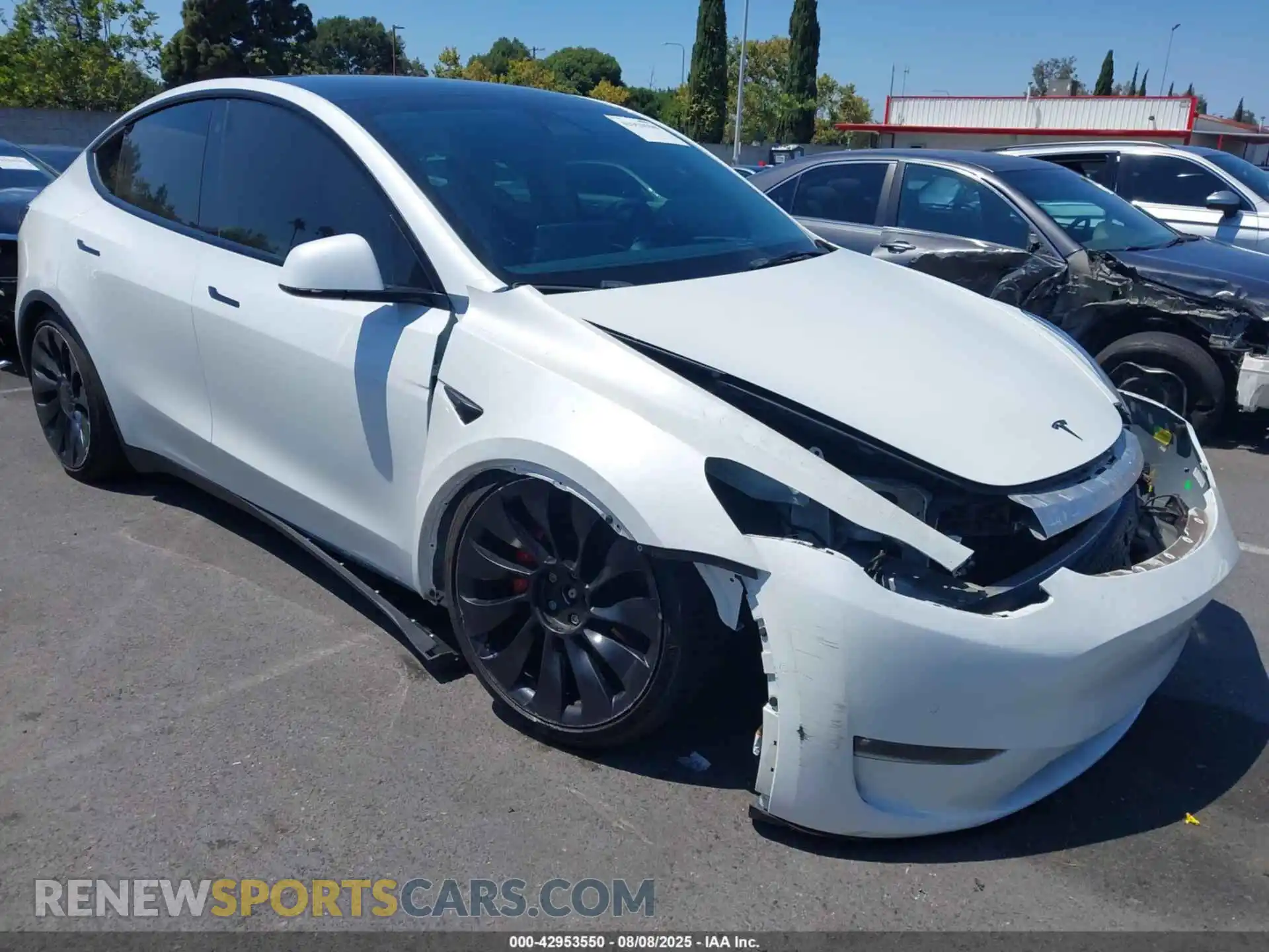 1 Photograph of a damaged car 7SAYGDEF1NF452425 TESLA MODEL Y 2022