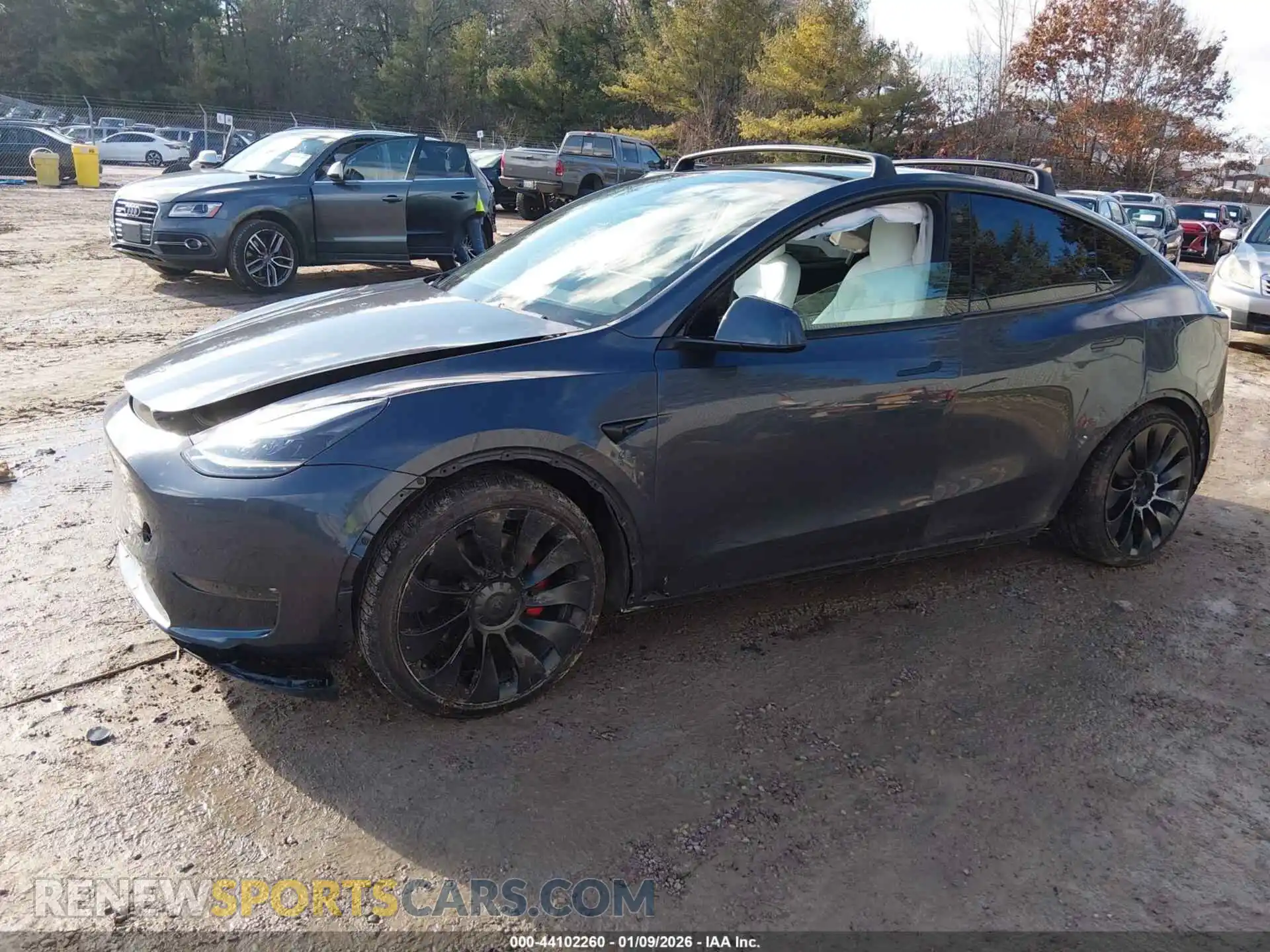 2 Photograph of a damaged car 7SAYGDEF1NF510811 TESLA MODEL Y 2022