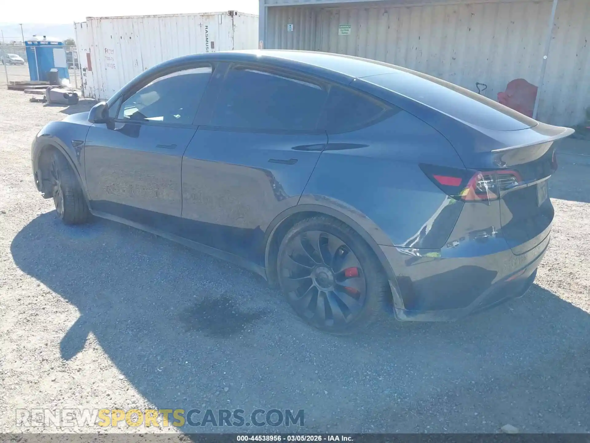 3 Photograph of a damaged car 7SAYGDEF1NF535143 TESLA MODEL Y 2022