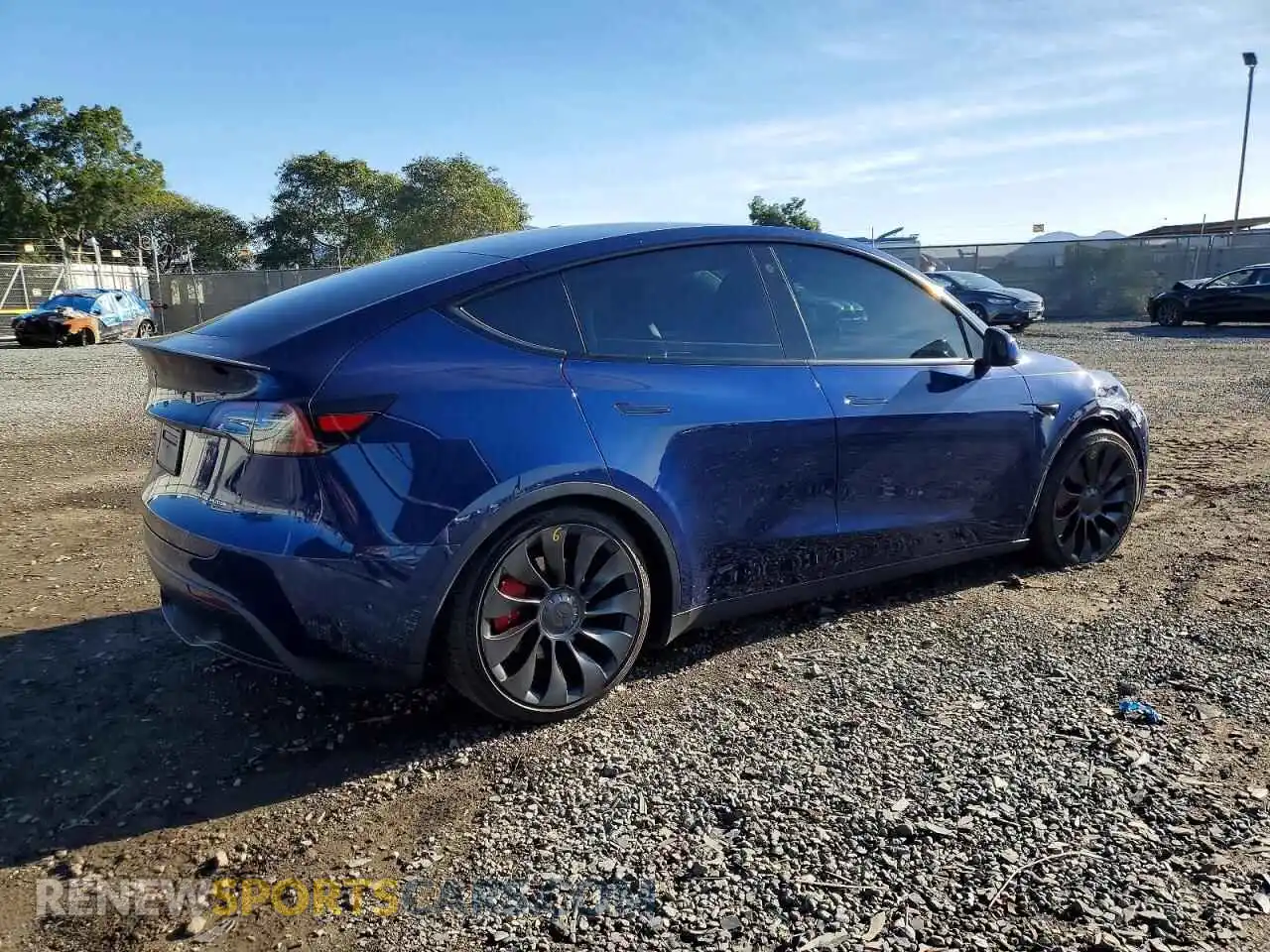 3 Photograph of a damaged car 7SAYGDEF1NF558633 TESLA MODEL Y 2022