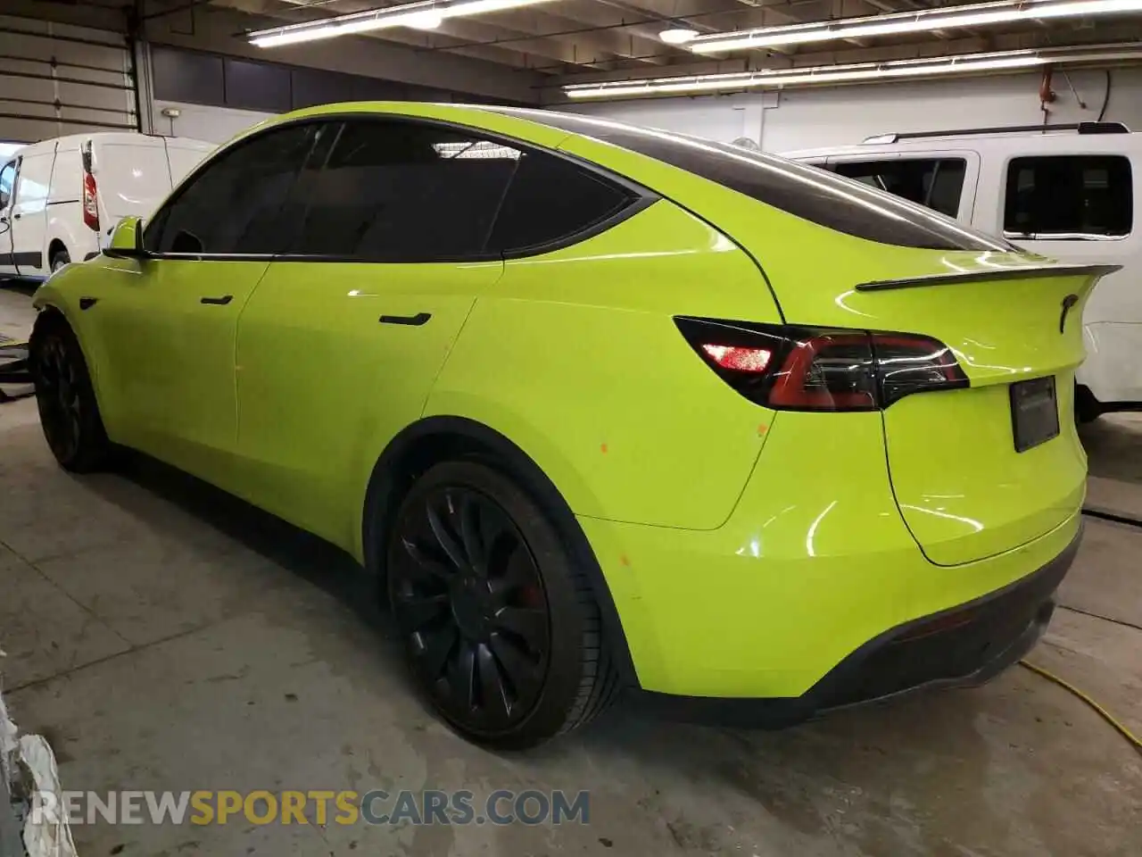 2 Photograph of a damaged car 7SAYGDEF2NF342497 TESLA MODEL Y 2022