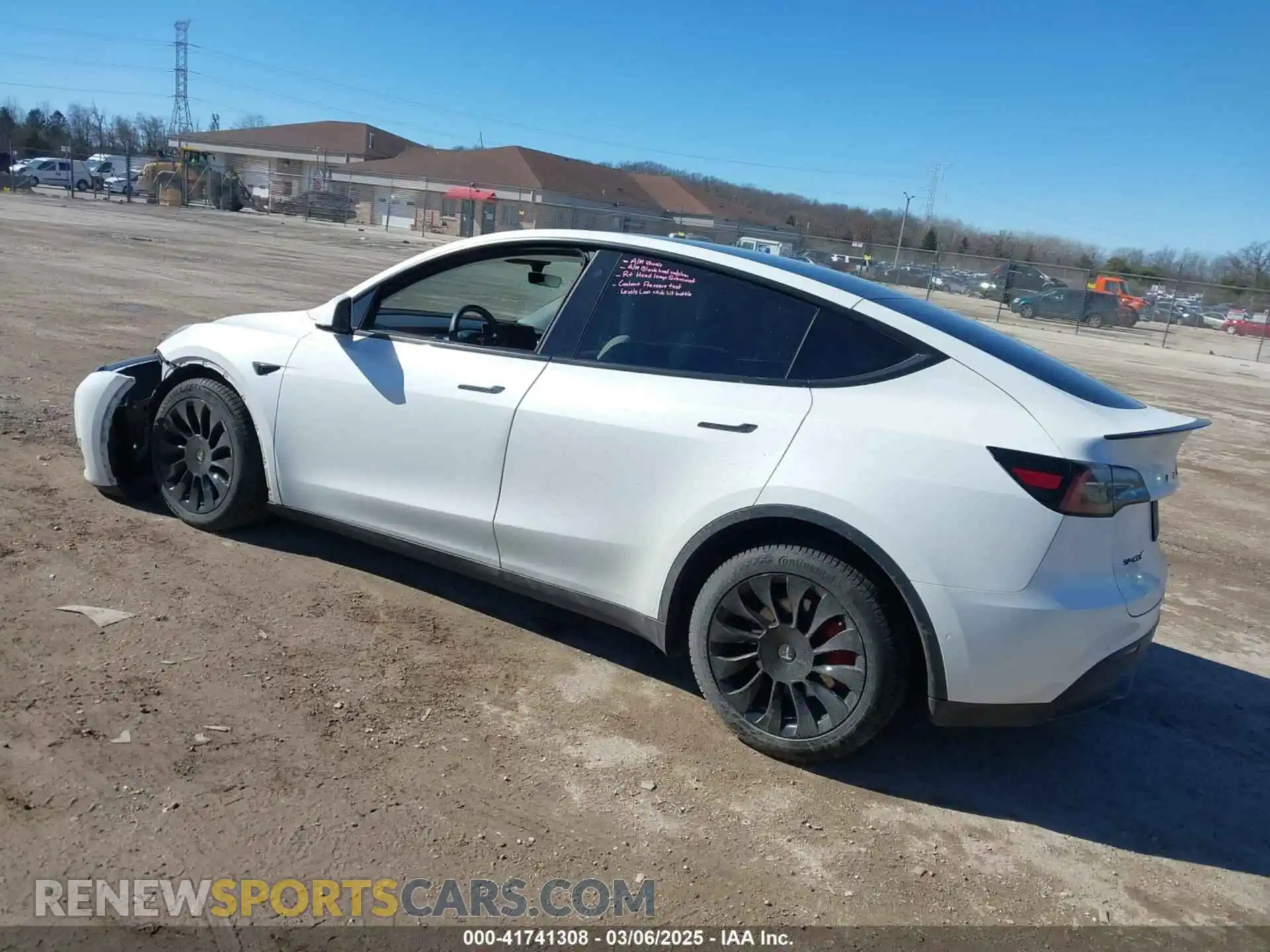 3 Photograph of a damaged car 7SAYGDEF2NF372096 TESLA MODEL Y 2022